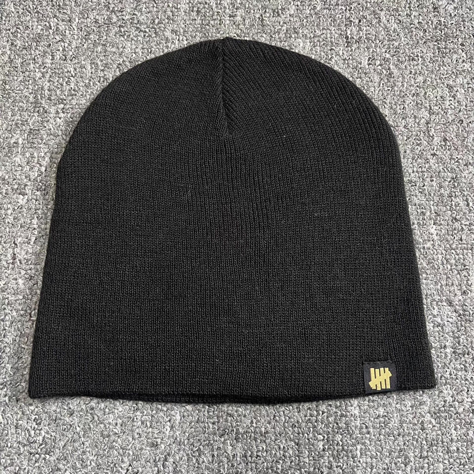 Undefeated Undefeated Gold Label Embroidered Knitted Beanie Q7 Size ONE SIZE - 2 Thumbnail