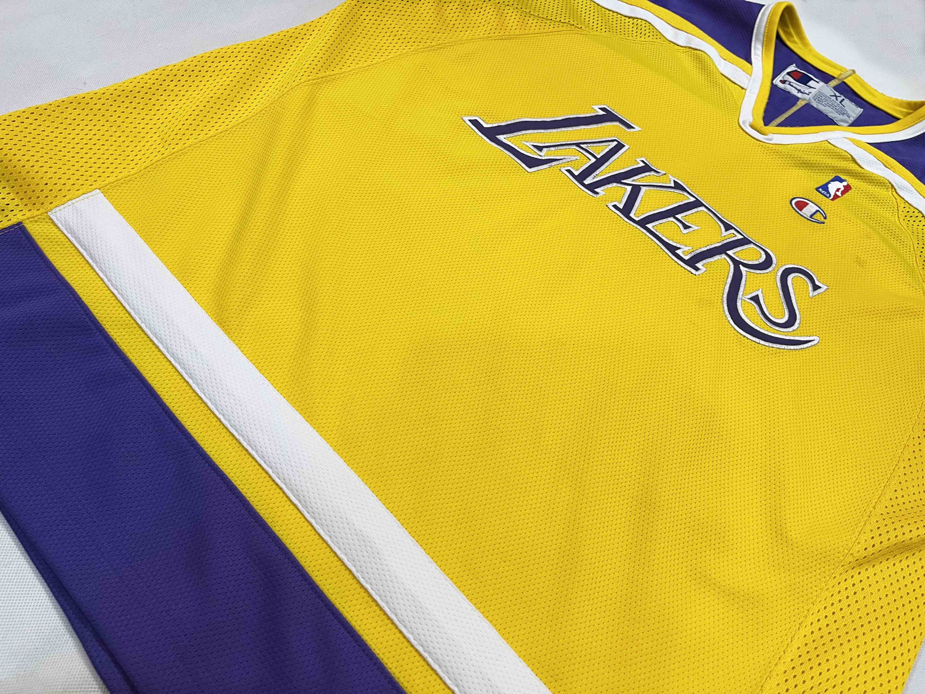 Champion × NBA × Vintage Vintage Champion NBA Los Angeles Lakers Hockey Jersey Size US XL / EU 56 / 4 - 6 Thumbnail