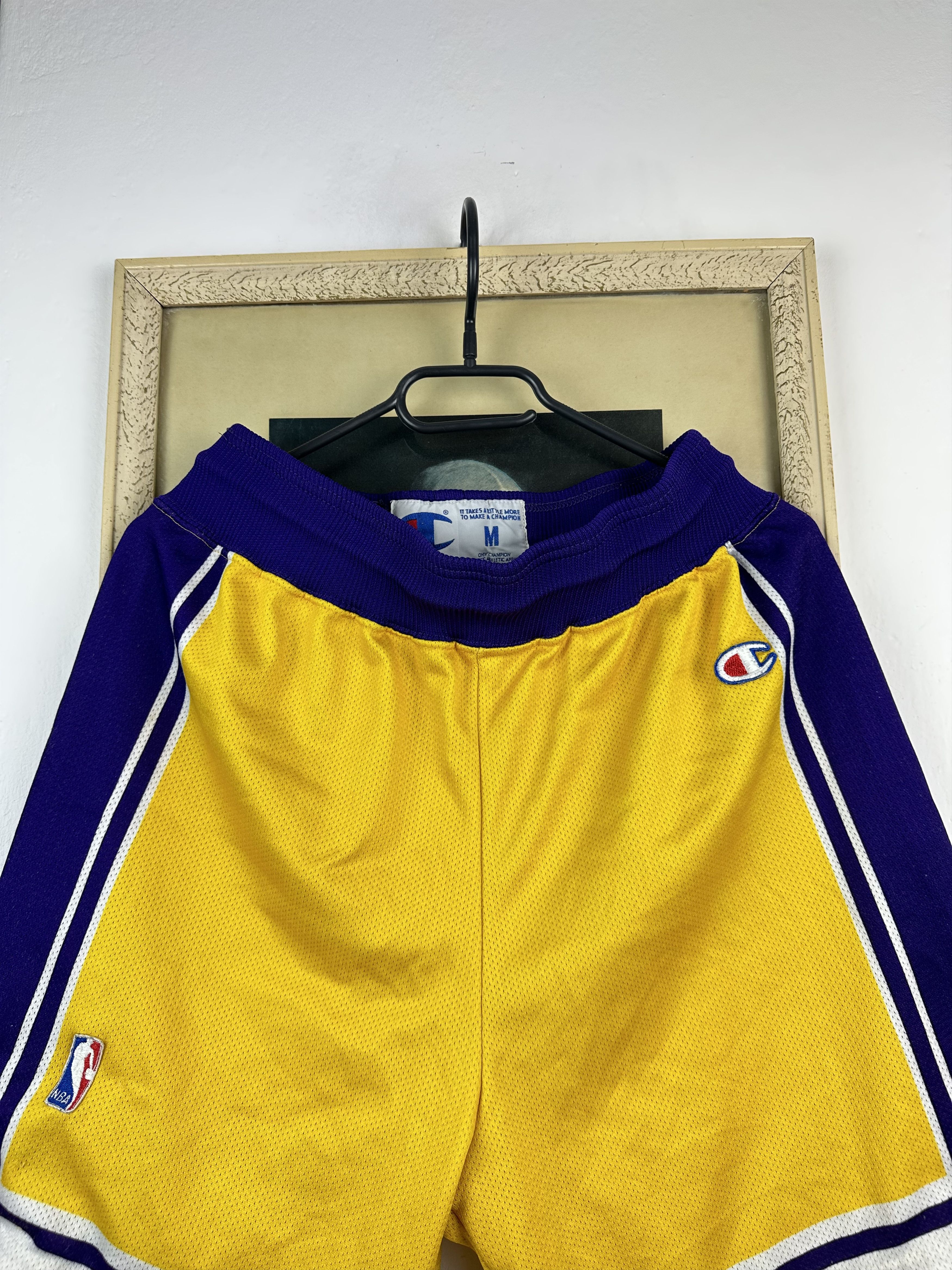 Champion Vintage Champion Lakers Shorts Bryant Era Rare NBA M Size US 32 / EU 48 - 2 Thumbnail