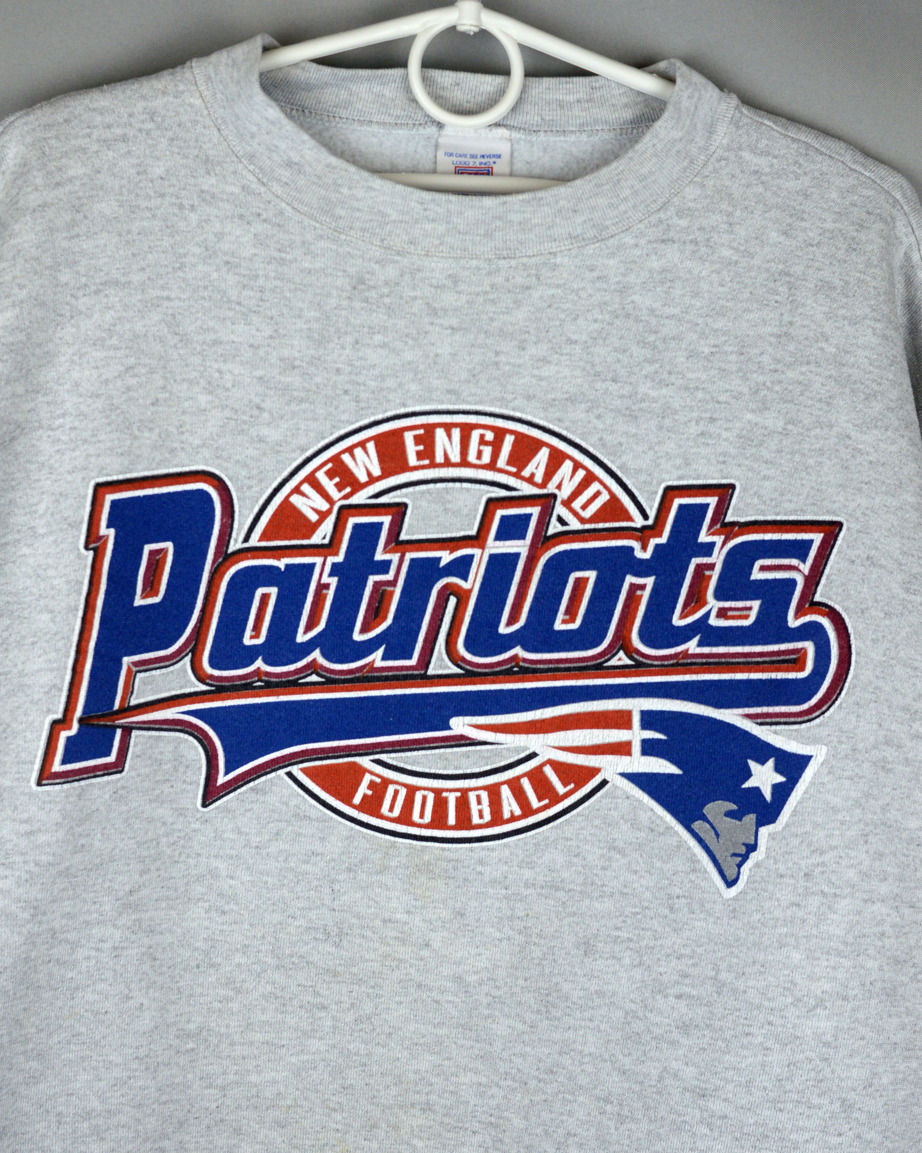 Logo 7 Vintage new England Patriots Logo 7 sweatshirt Size US XXL / EU 58 / 5 - 3 Thumbnail