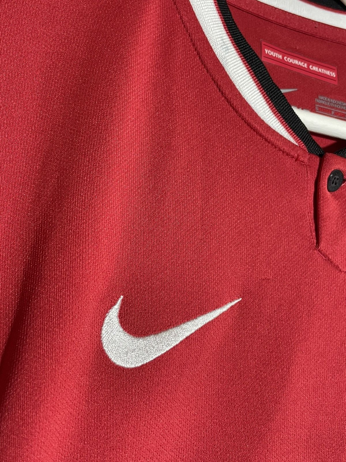 Nike Manchester United Nike Y2K Streetwear 2014/15 Football Shirt Size US S / EU 44-46 / 1 - 5 Thumbnail
