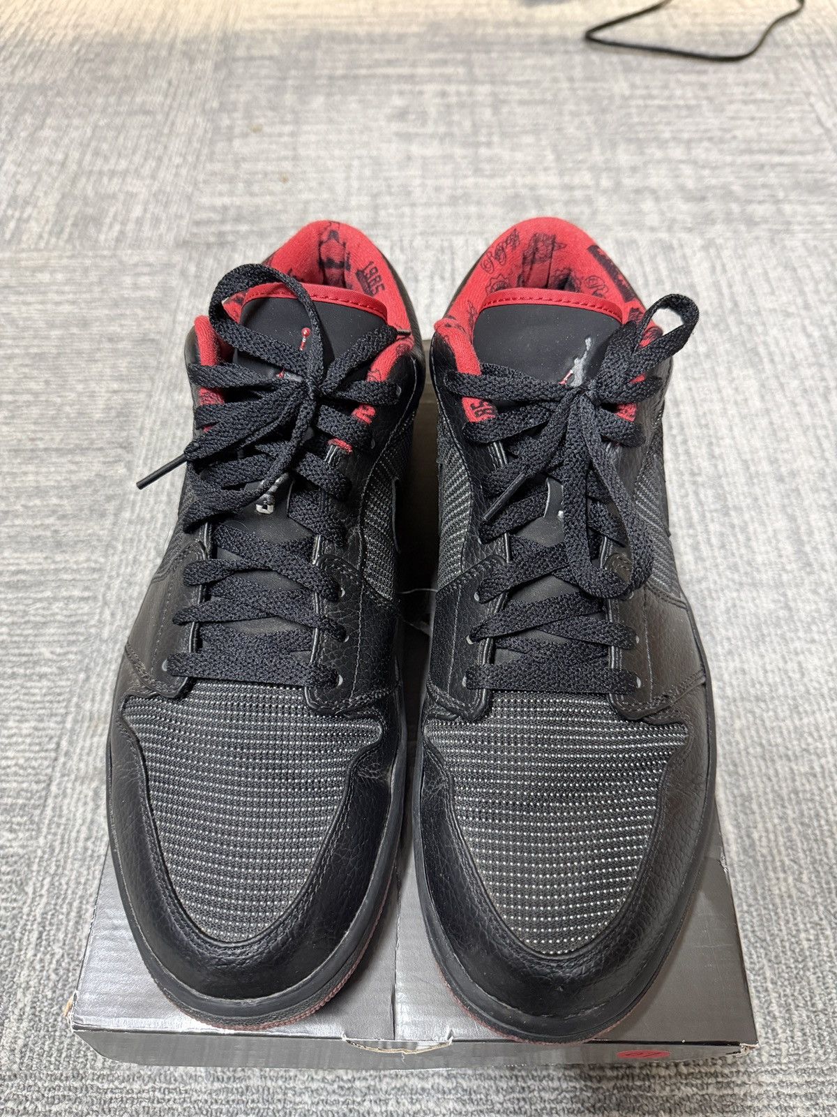 Jordan Brand Jordan 1 Retro Low Black Metallic Silver Varsity Red Size US 12 / EU 45 - 3 Thumbnail