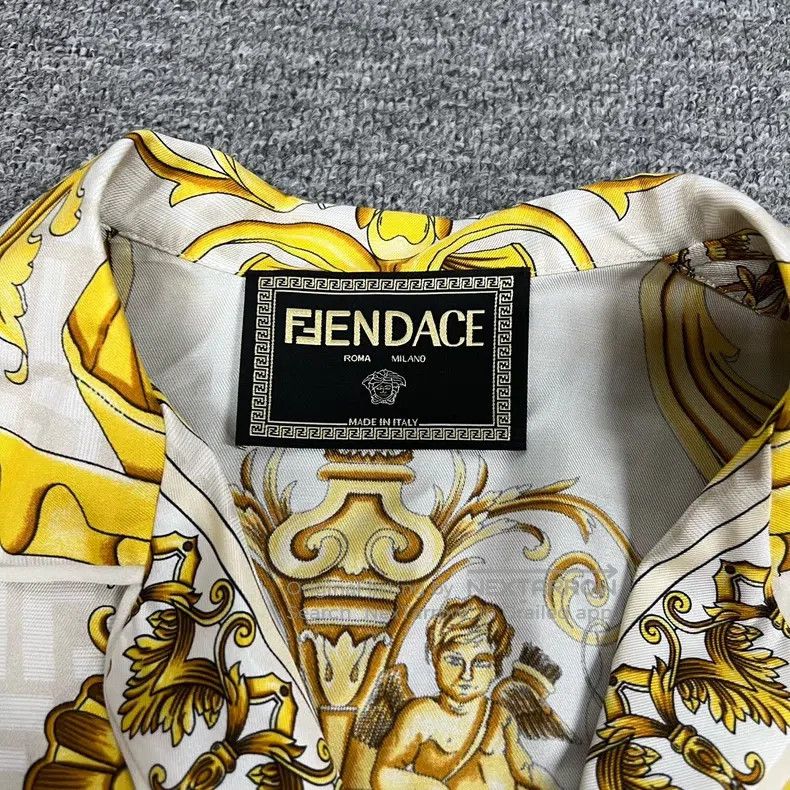 Versace Versace Co-branded mulberry silk short-sleeved shirt Size US L / EU 52-54 / 3 - 4 Thumbnail