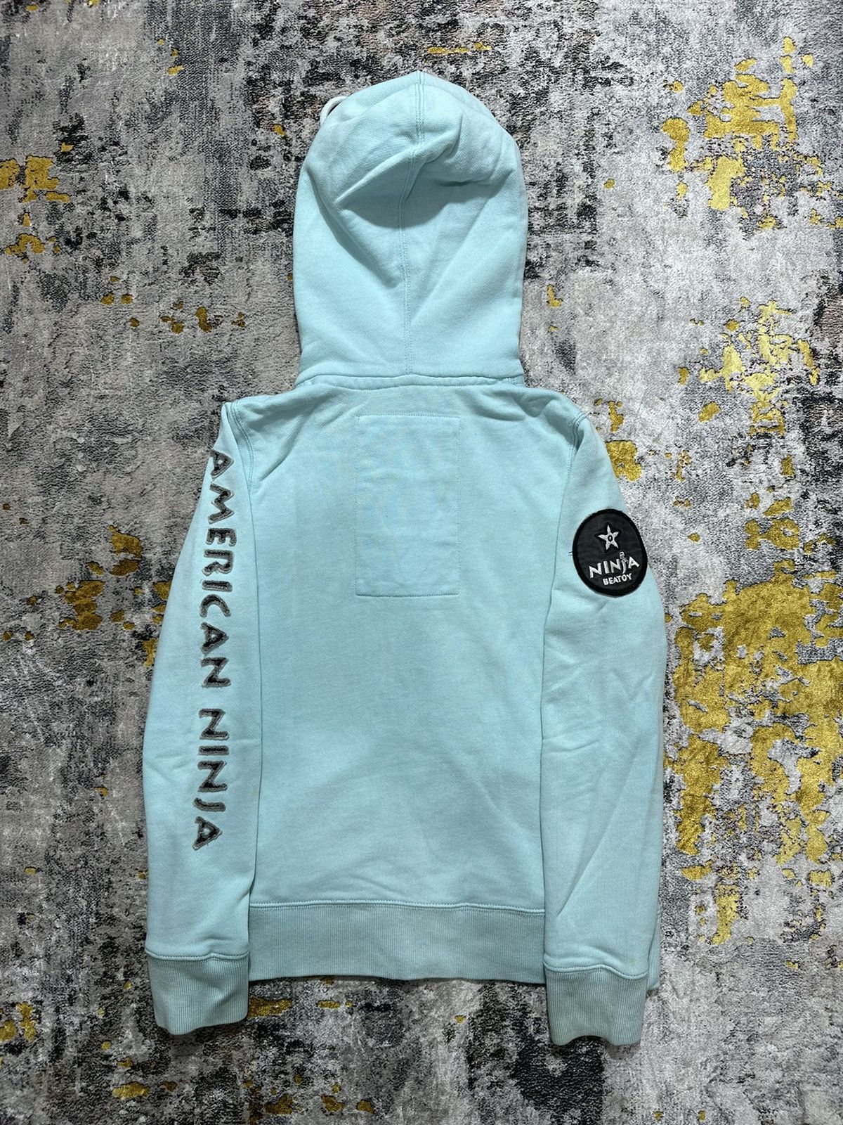 20471120 × Beauty Beast × Japanese Brand DISTRESSED EMBROIDERY AMERICAN NINJA ASSASIN ZIP HOODIE Size US M / EU 48-50 / 2 - 7 Thumbnail