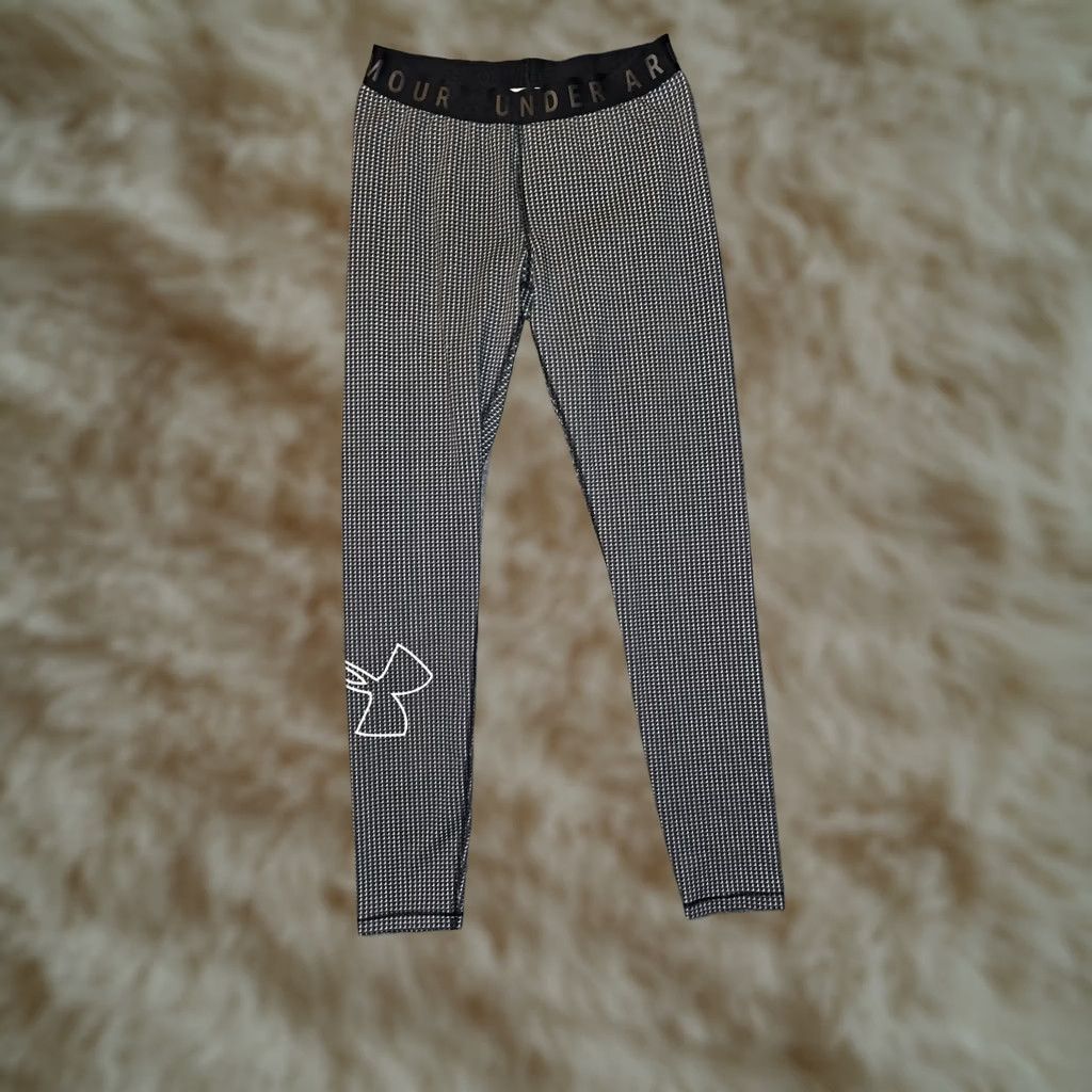 Under Armour Under Armour Leggings Womens Small Black Geometric Ankle Skinny Active Yoga Gym Size 28" / US 6 / IT 42 - 1 Thumbnail