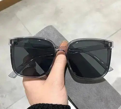 Other Gray Oversize Squared Sunglasses Size ONE SIZE - 1 Thumbnail