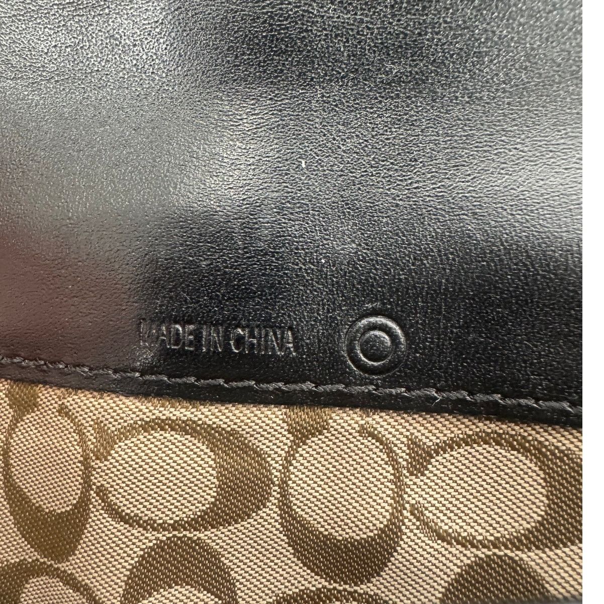 Coach Coach Vintage Black LeatherTrifold Checkbook Wallet Size ONE SIZE - 12 Thumbnail