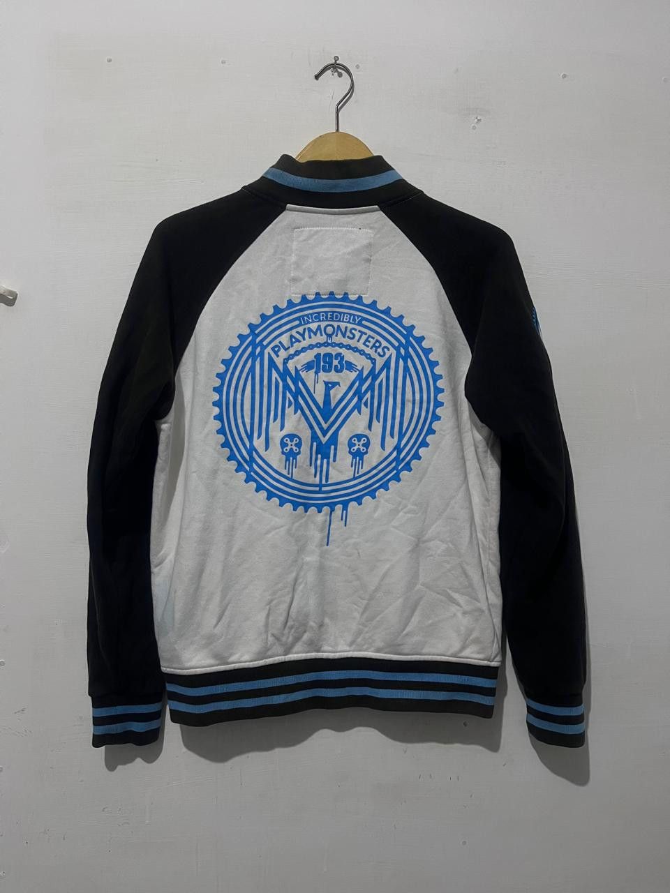 Japanese Brand Rare varsity jacket streetwear Incredibly Playmonsters Size US L / EU 52-54 / 3 - 3 Thumbnail