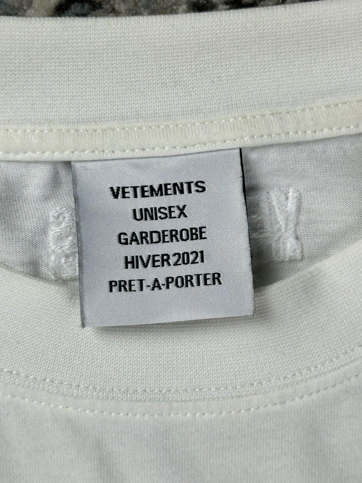 Vetements Vetements “I’m Done” Longsleeve Size US M / EU 48-50 / 2 - 5 Thumbnail