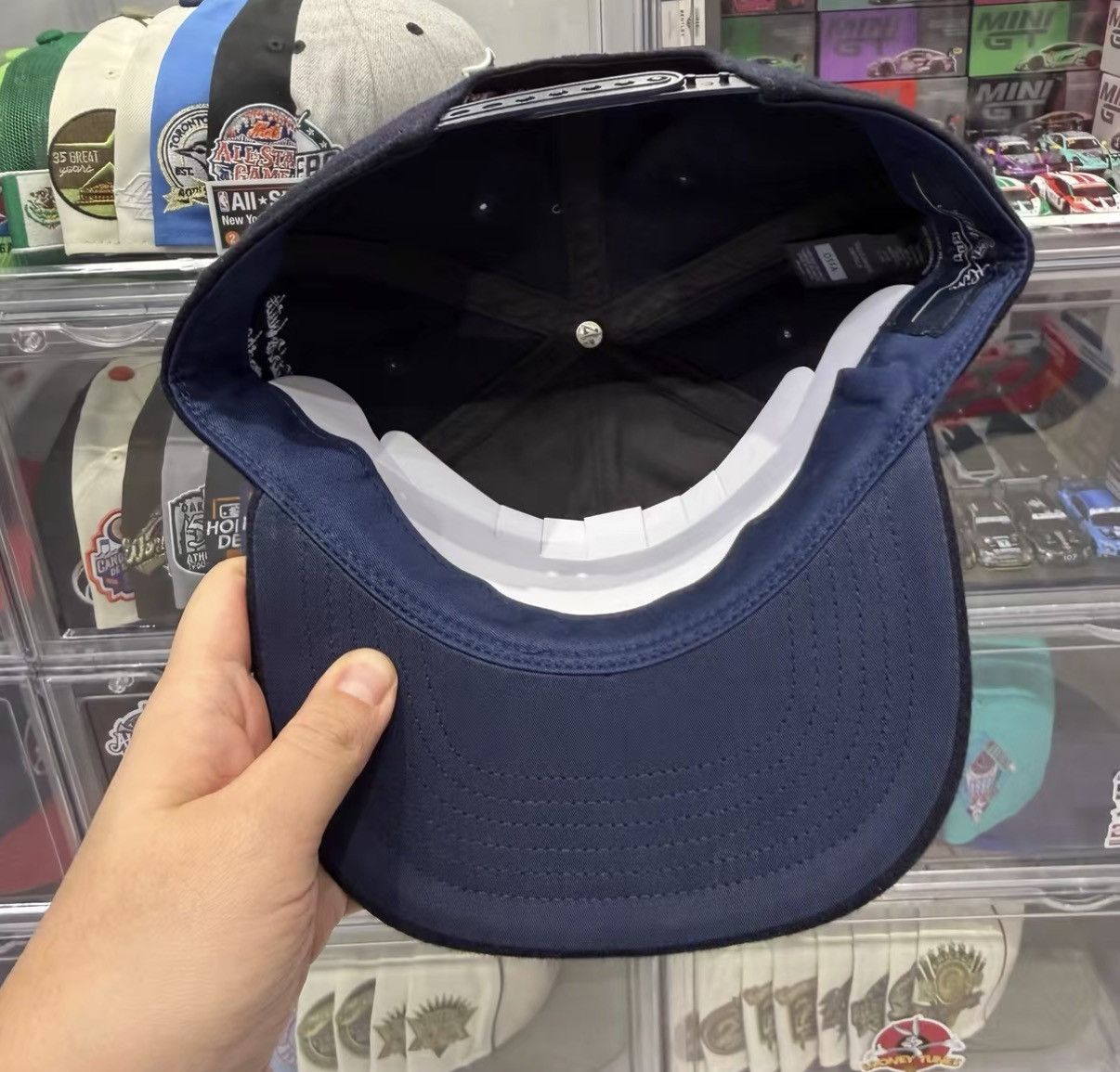 Kith 47 × Kith Vintage Embroidered Wool Baseball Cap J32 Size ONE SIZE - 5 Thumbnail