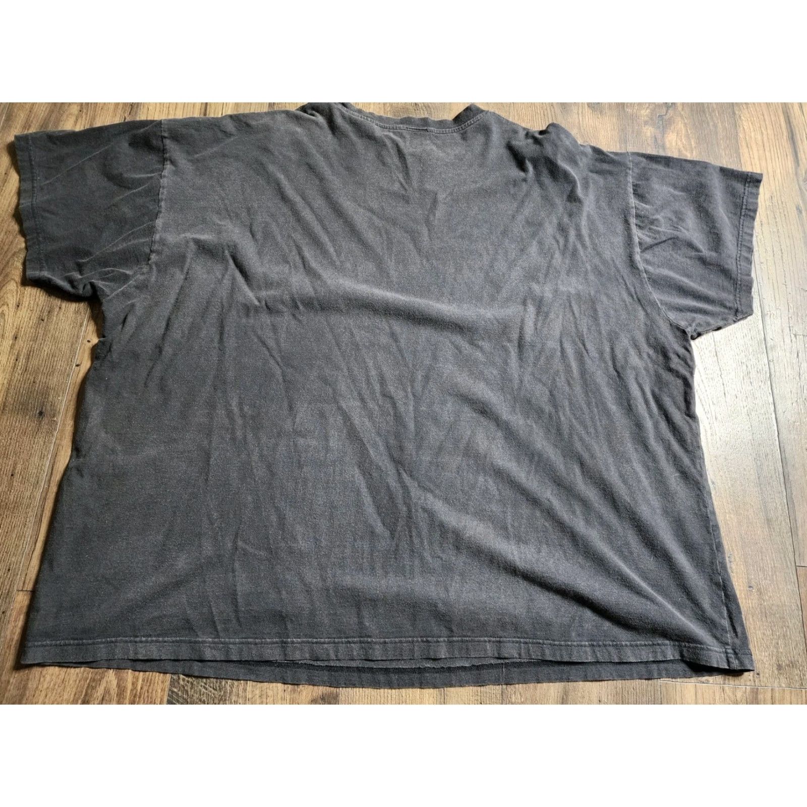 Liquid Blue Liquid Blue T-Shirt Men 4XL Black Wolf Flag Patriotic USA Graphic Tee 80s 90s Mens Size US XXL / EU 58 / 5 - 5 Thumbnail