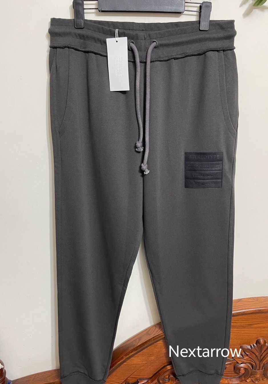 Maison Margiela Maison Margiela Sweatpants For Women 2412-Nextarrow Size US 38 / EU 54 - 1 Thumbnail