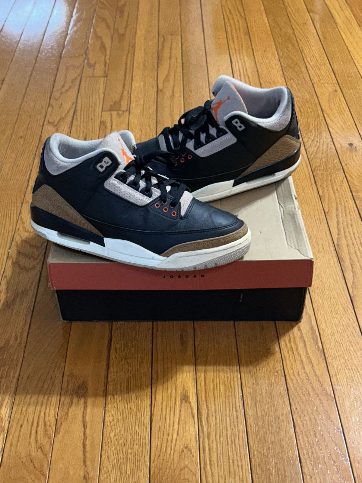 Jordan Brand Air Jordan 3 Retro Desert Elephant Size US 9 / EU 42 - 2 Thumbnail