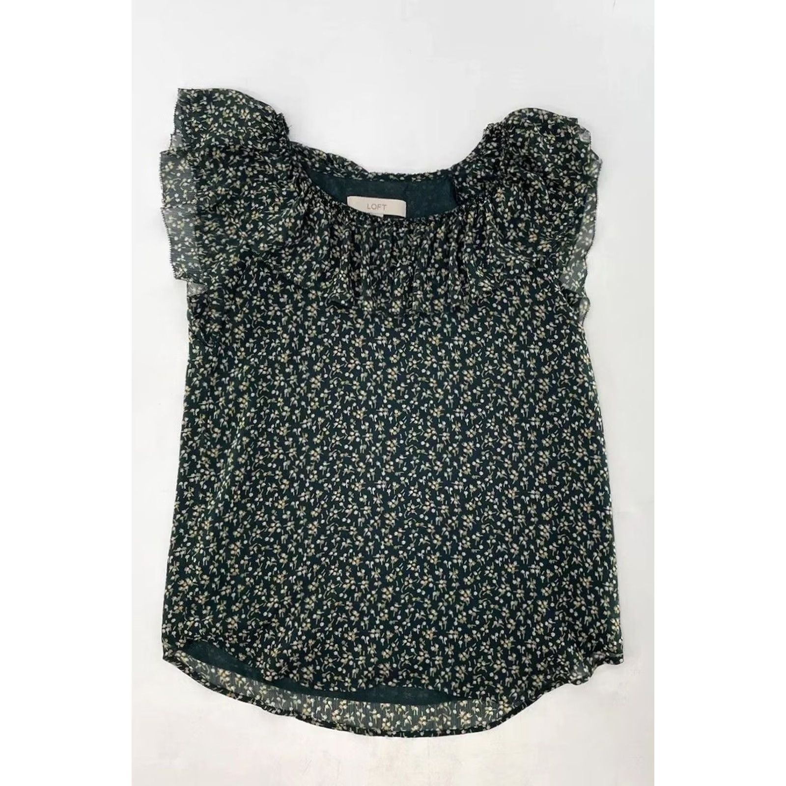 Loft LOFT Green Floral Short Ruffle Sleeve Blouse XS Chiffon Flutter Sleeve Round Neck Size XS / US 0-2 / IT 36-38 - 3 Thumbnail