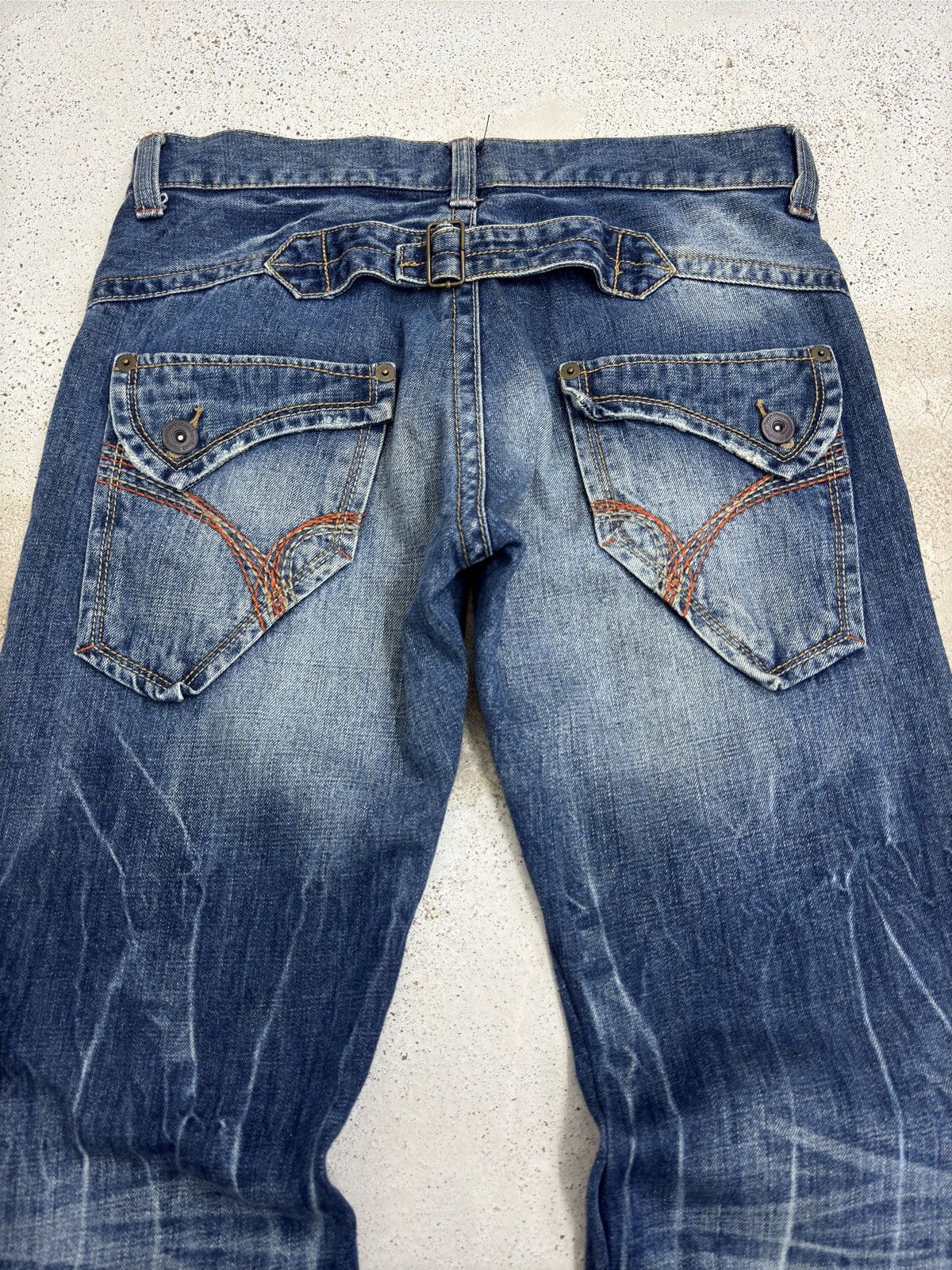 Japanese Brand Vintage Back Number Acid Washed Back Buckle Denim Jeans Size US 32 / EU 48 - 8 Thumbnail