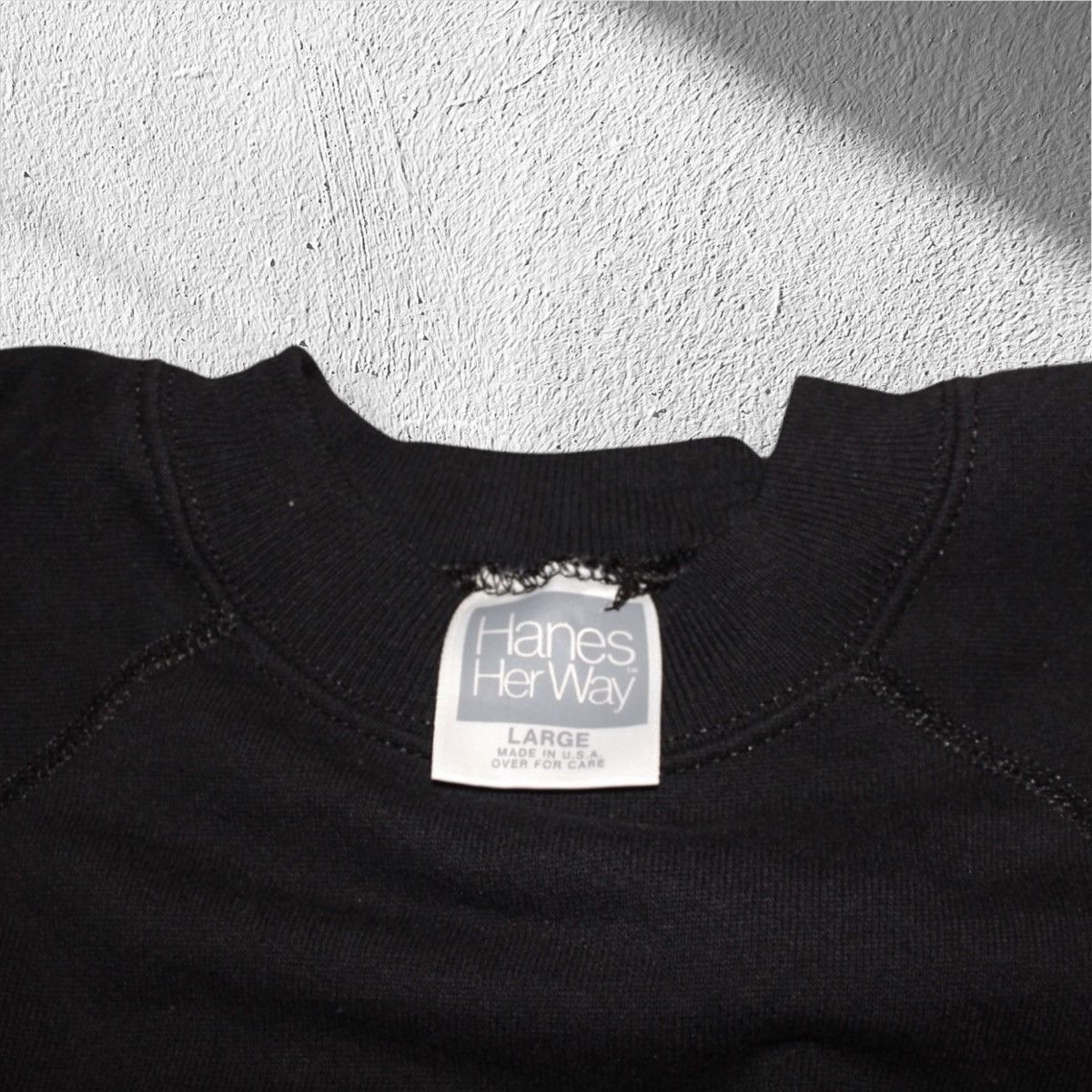Hanes Vintage 90s Hanes Her Way Black Blank Crewneck (Made in USA) Size L / US 10 / IT 46 - 3 Thumbnail