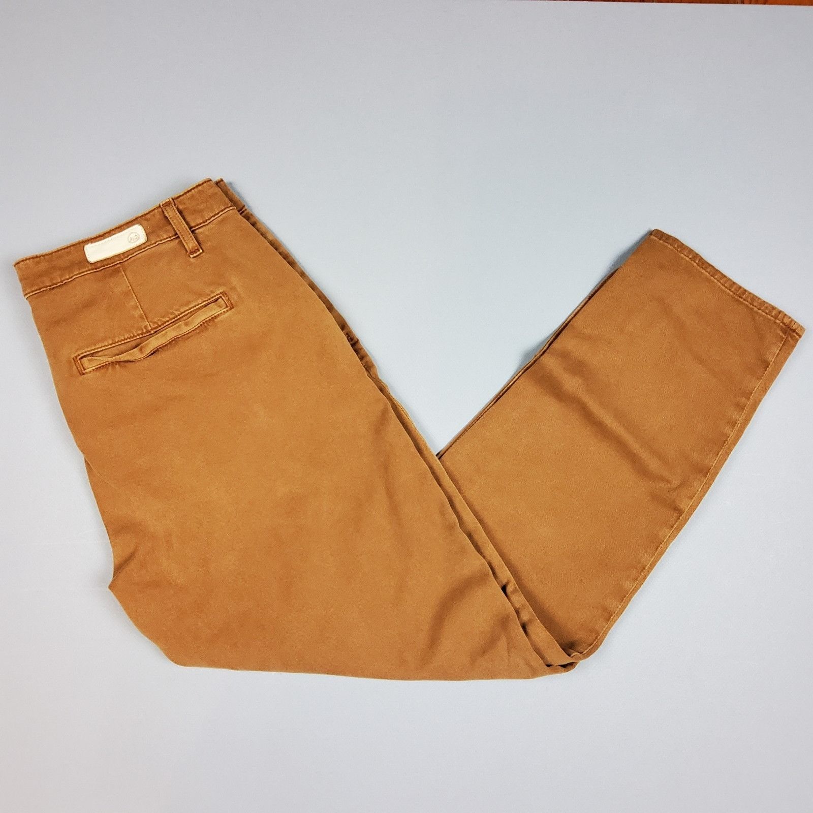 AG Adriano Goldschmied AG Adriano Goldschmied The Caden Size 30R Chino Pants Size US 30 / EU 46 - 1 Thumbnail