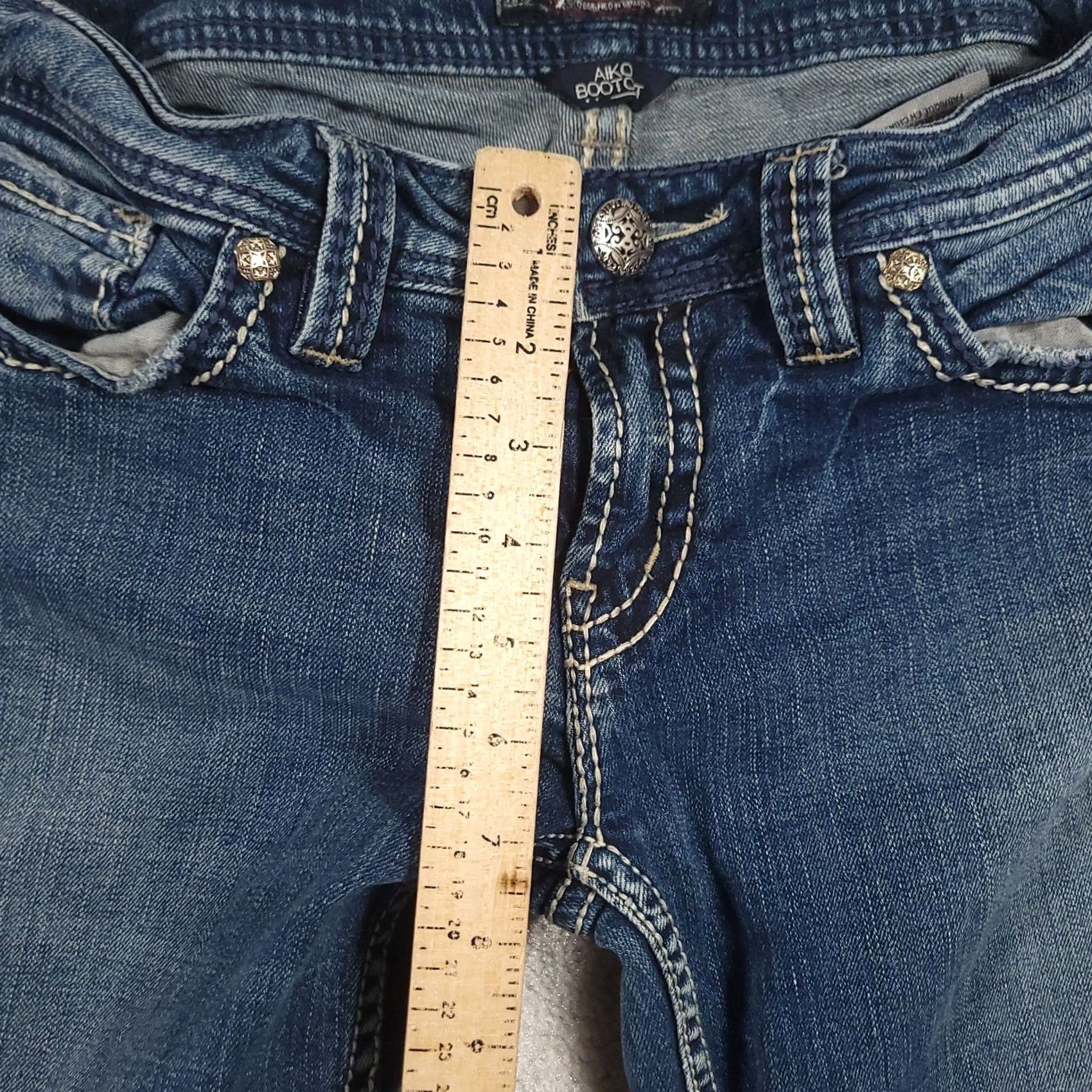 Silver Jeans Co. VINTAGE Silver Capri Womens 32 Blue Aiko Cut Off Jean Denim Distressed 18" Inseam Size 24" / US 00 / IT 34 - 7 Thumbnail