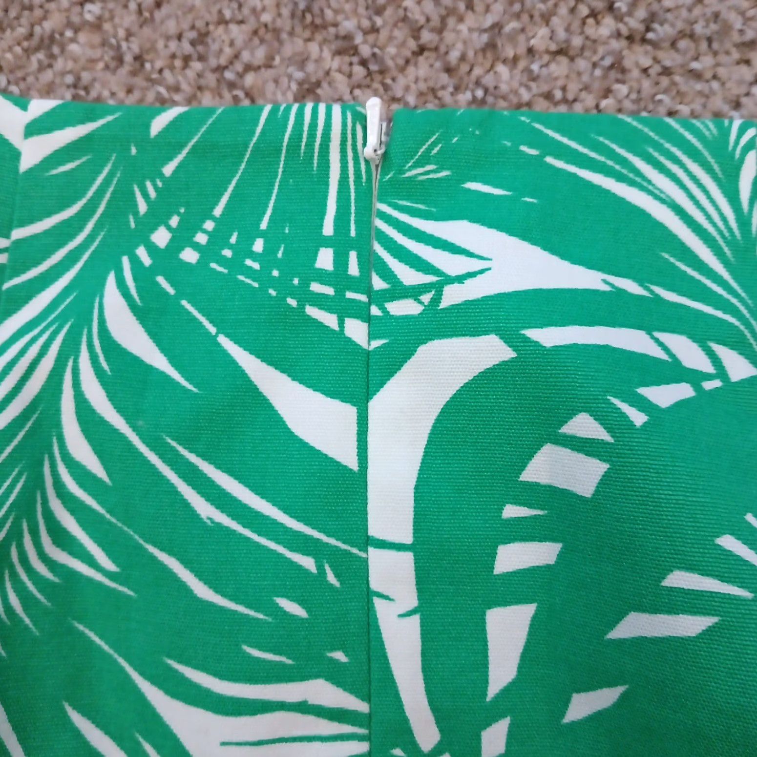 Talbots Talbots Skirt Petites 4P Green Floral Knee Length Pencil Lined Canvas Cotton Blend Swing Dress Pants? Size 27" / US 4 / IT 40 - 7 Thumbnail