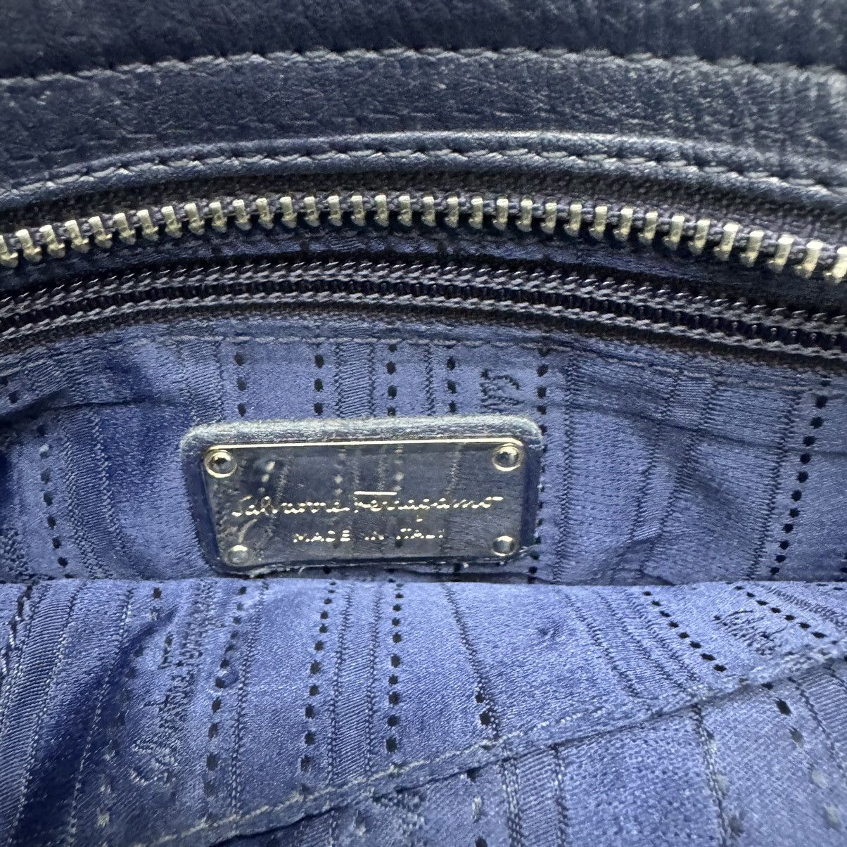 Salvatore Ferragamo 🔥SALVATORE FERRAGAMO SOFIA LEATHER HANDBAG Size ONE SIZE - 11 Thumbnail