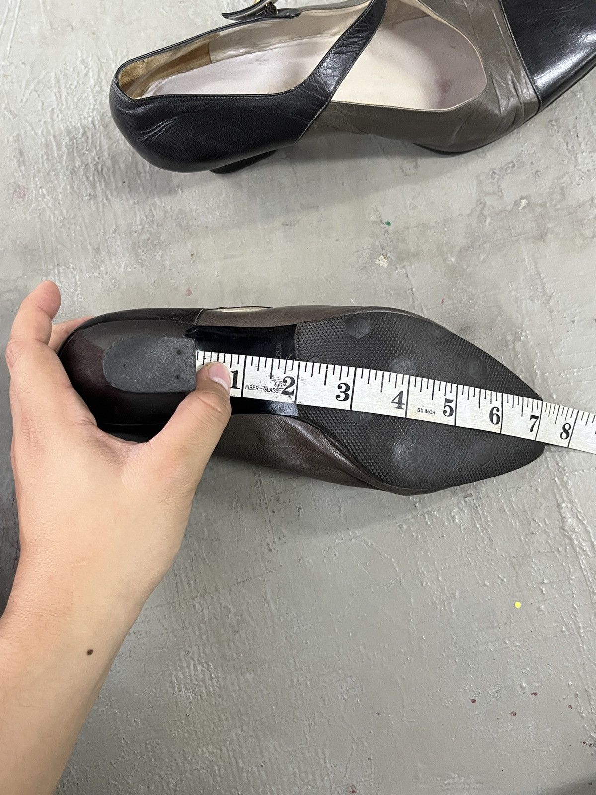 Vintage 1980's Authentic CHANEL Genuine Leather Mary Jane Pump Heels Size US 8.5 / IT 38.5 - 14 Thumbnail