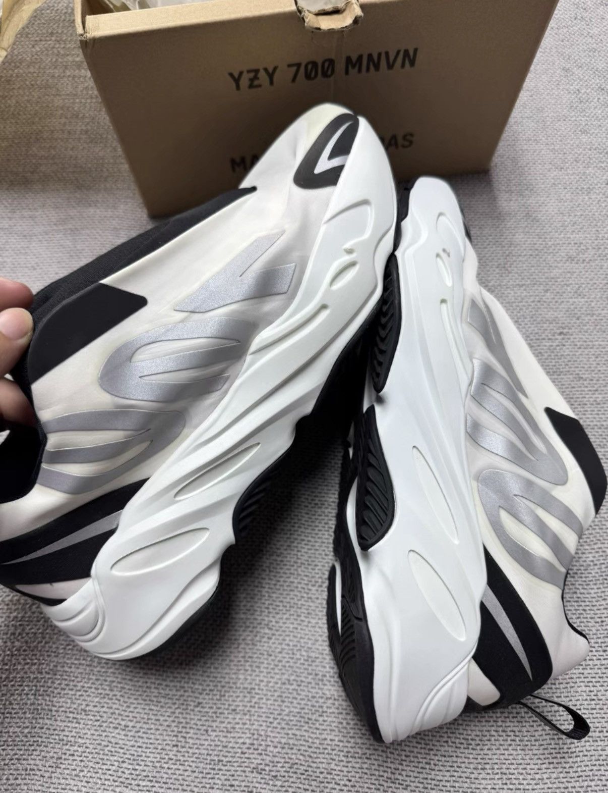 Adidas Adidas Yeezy Boost 700 MNVN Panda, Slip-on Dad Sneaker K37 Size US 7 / EU 40 - 2 Thumbnail