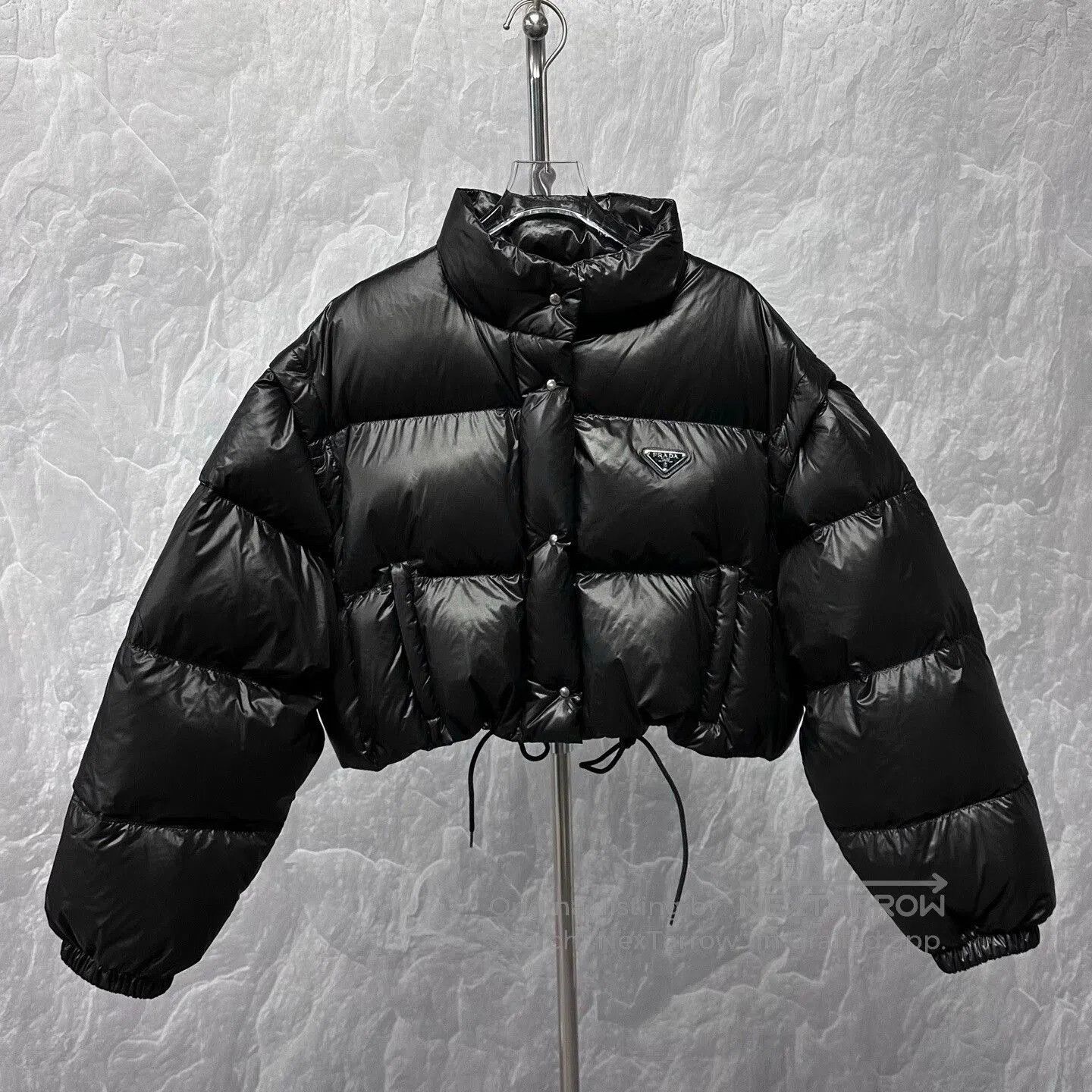 Prada prada detachable sleeve puffer coat. Size L / US 10 / IT 46 - 1 Thumbnail