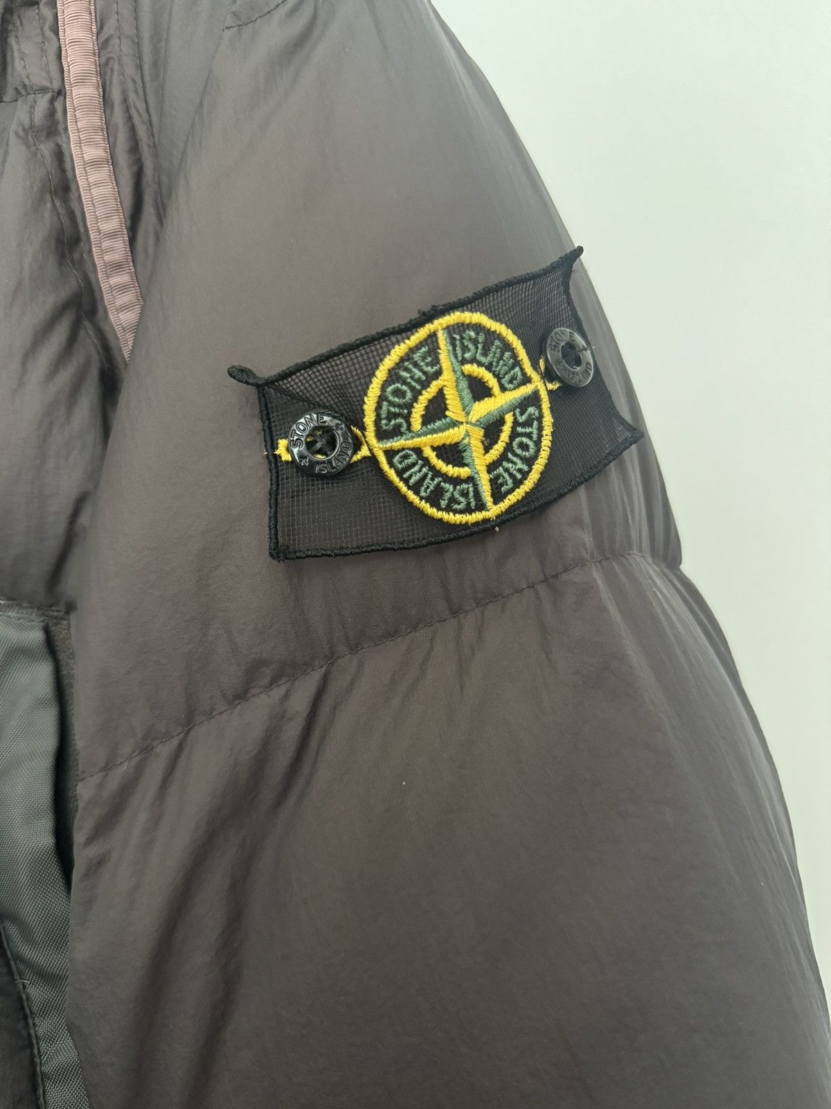 Stone Island Stone Island 2007 Opaque Nylon Tela Down Mesh Badge Puffer Size US M / EU 48-50 / 2 - 6 Thumbnail