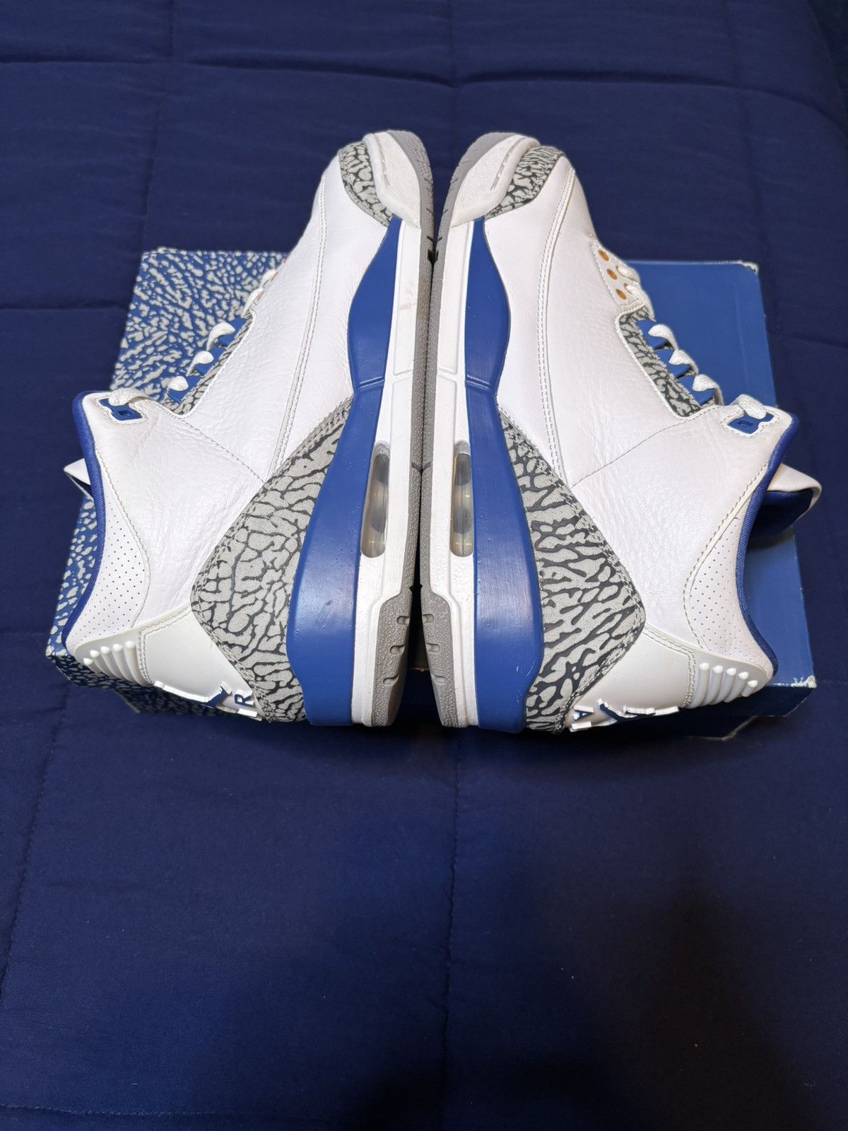 Jordan Brand Jordan 3 Retro Washington Wizards 2023 Size 10 Size US 10 / EU 43 - 3 Thumbnail