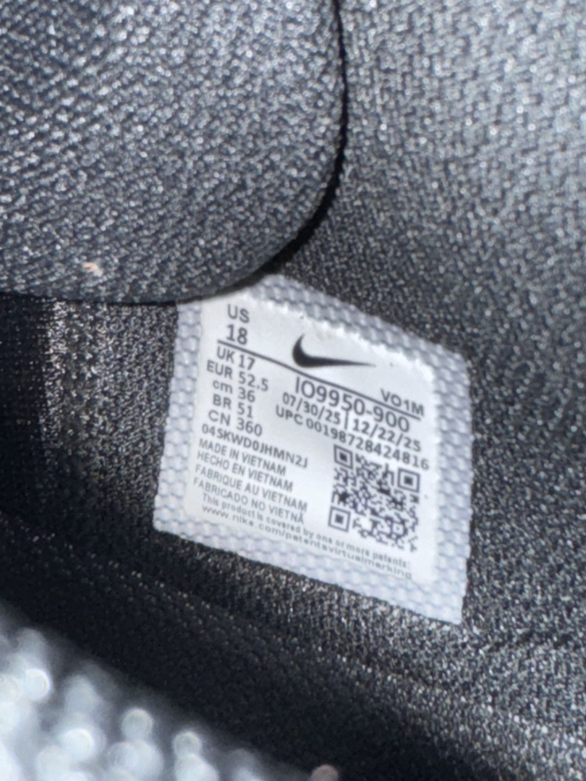 Fragment Design × Nike 🔥Fragment x Nike Book 2 Brand New Size 18 🔥 ✅ Ready To Ship✅ Size US 15 / EU 48 - 7 Thumbnail