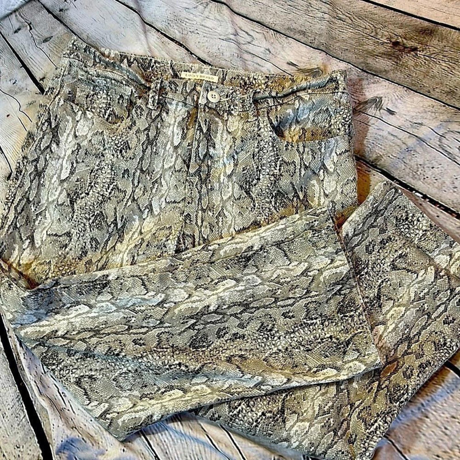 Lucky Brand Trendy Snake Print Jeans - Stylish and Unique Size 36" / US 14 / IT 50 - 1 Thumbnail