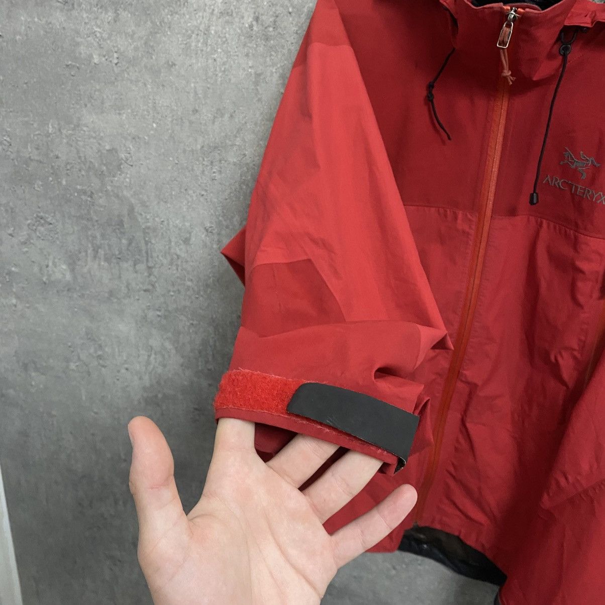 Arc'teryx Men's Arcteryx Beta Gore-Tex Jacket Gorpcore Size US M / EU 48-50 / 2 - 6 Thumbnail