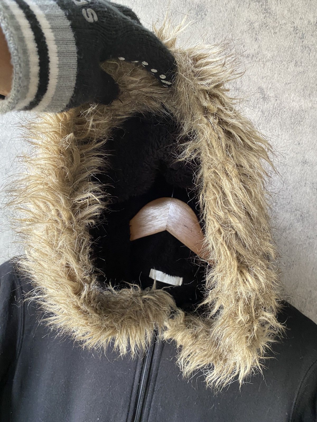 Japanese Brand Japanese Brand Fur Hoodie Design Size US M / EU 48-50 / 2 - 8 Thumbnail