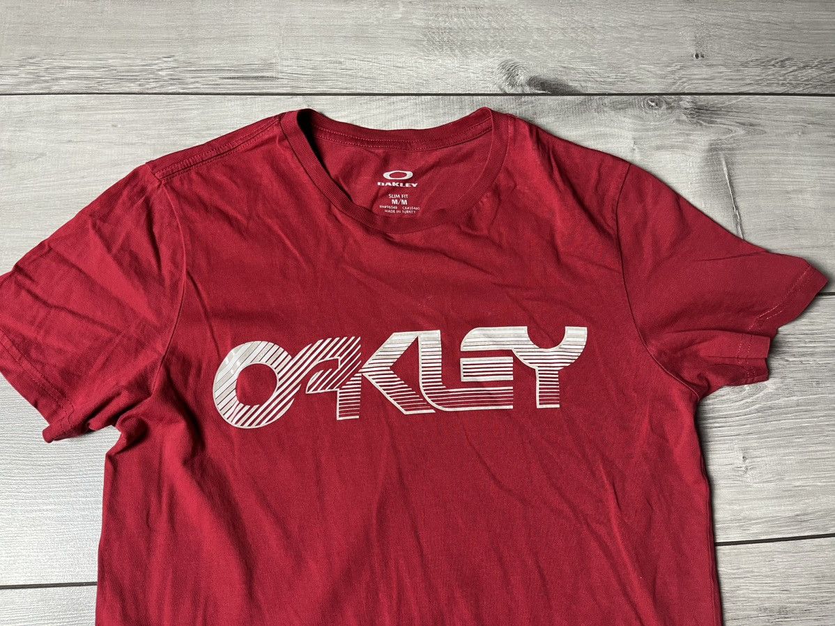 Oakley Oakley T-shirt big logo size Medium Size US M / EU 48-50 / 2 - 3 Thumbnail