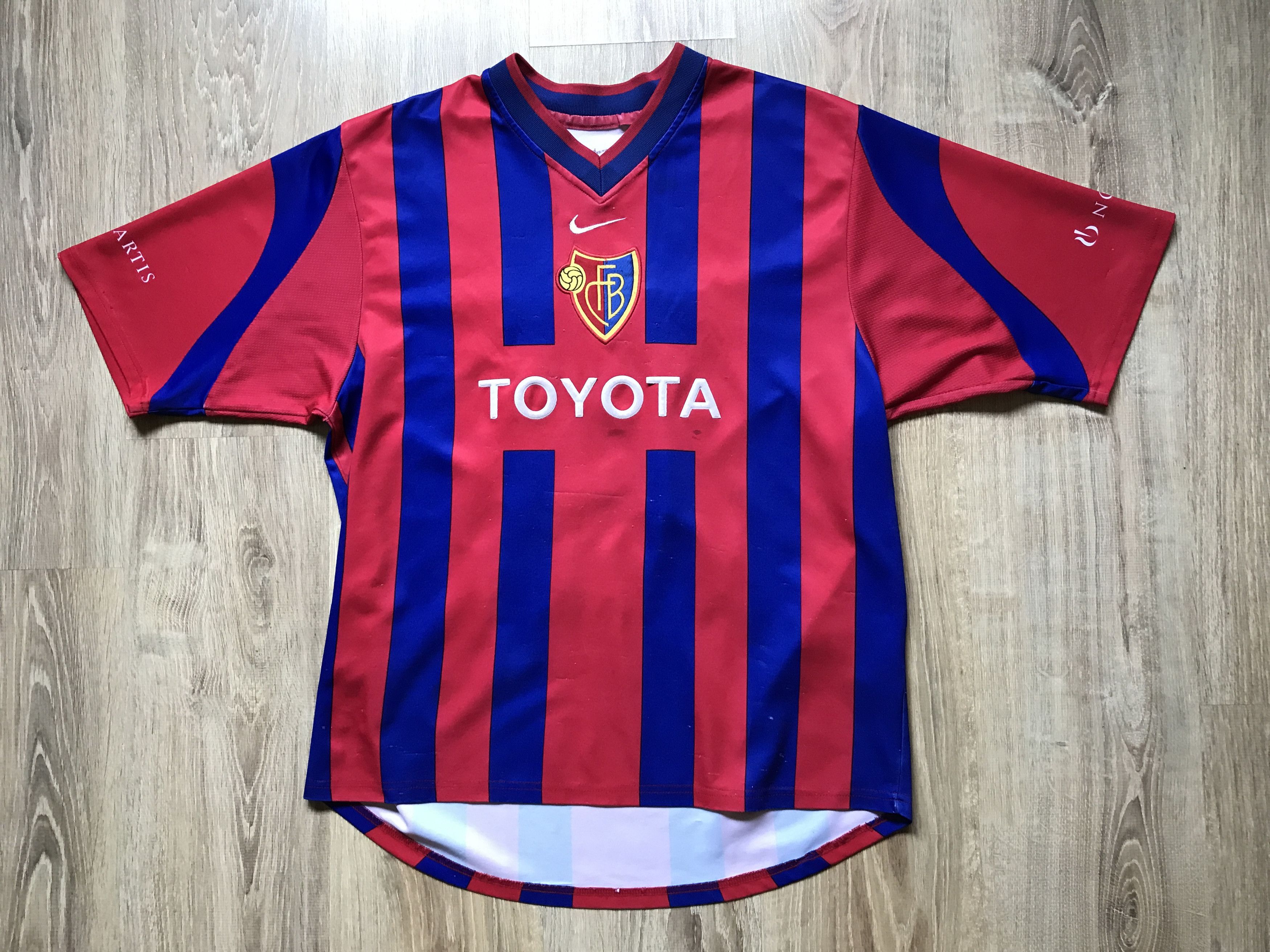 Nike × Vintage Vintage Nike Basel Football Shirt #15 M. Yakin 2001-2002 Size US L / EU 52-54 / 3 - 1 Thumbnail