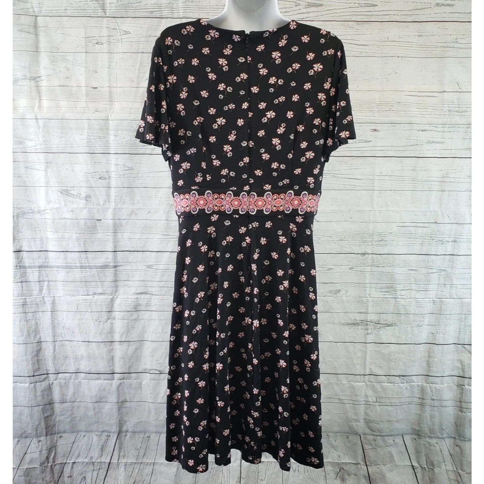 Loft Ann Taylor LOFT Womens Dress Sz 10 Black Pink Floral Short Sleeve V-Neck Size 32" / US 10 / IT 46 - 4 Thumbnail