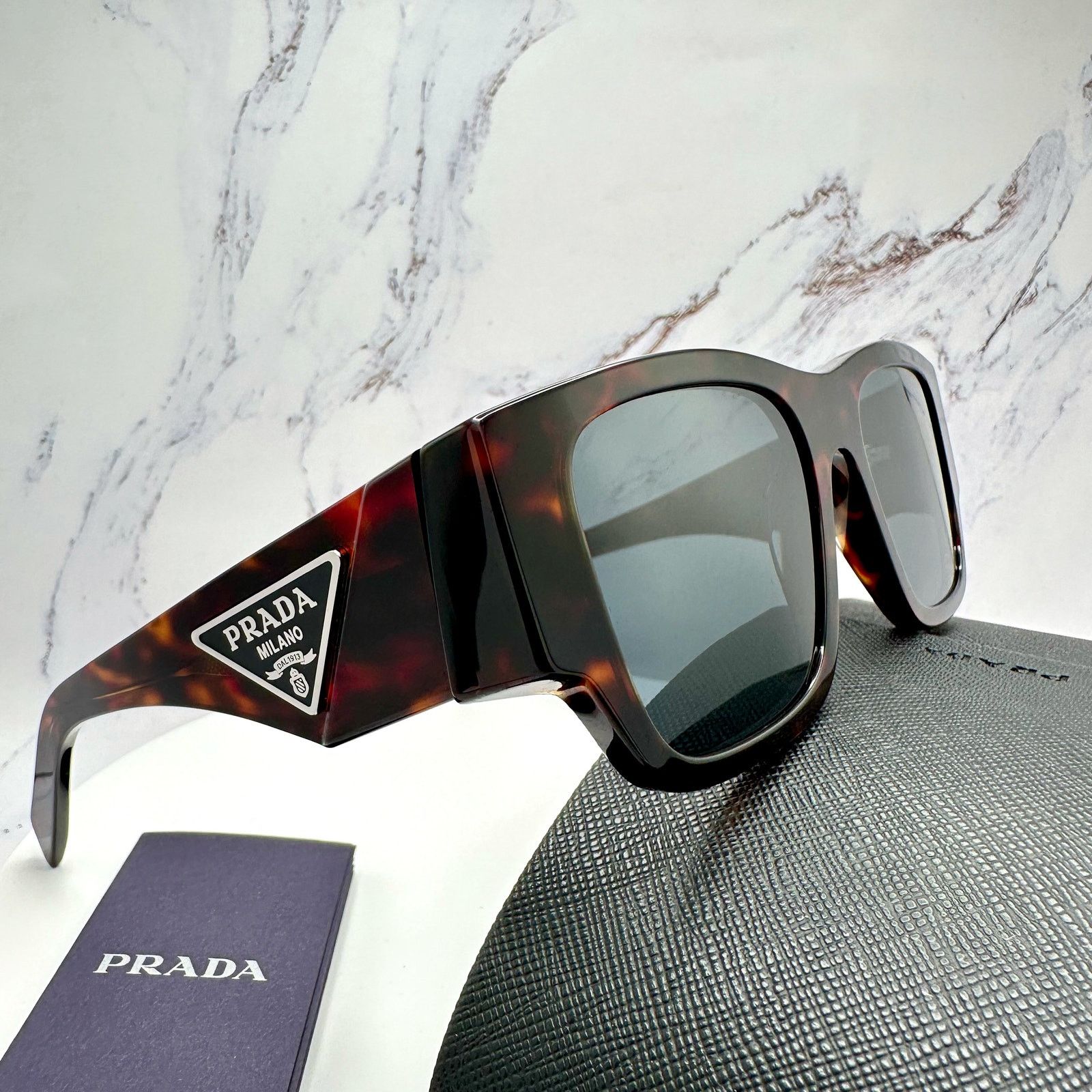 Prada New PRADA Sunglasses Brown Root Tortoise Square Plaque Logo Size ONE SIZE - 4 Thumbnail