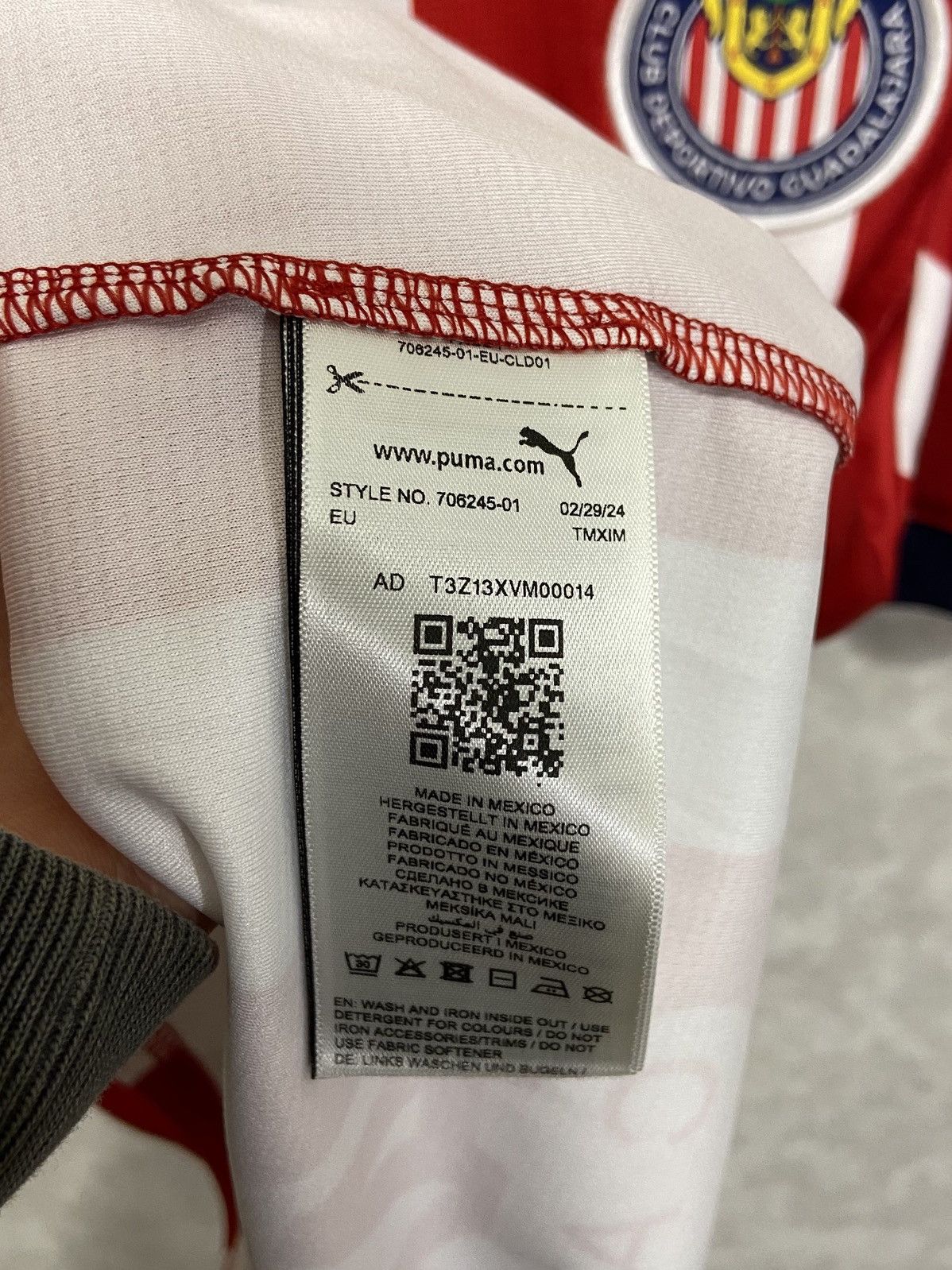 Puma Puma Chivas Guadalajara Home 24-25 Soccer Jersey Size US S / EU 44-46 / 1 - 14 Thumbnail