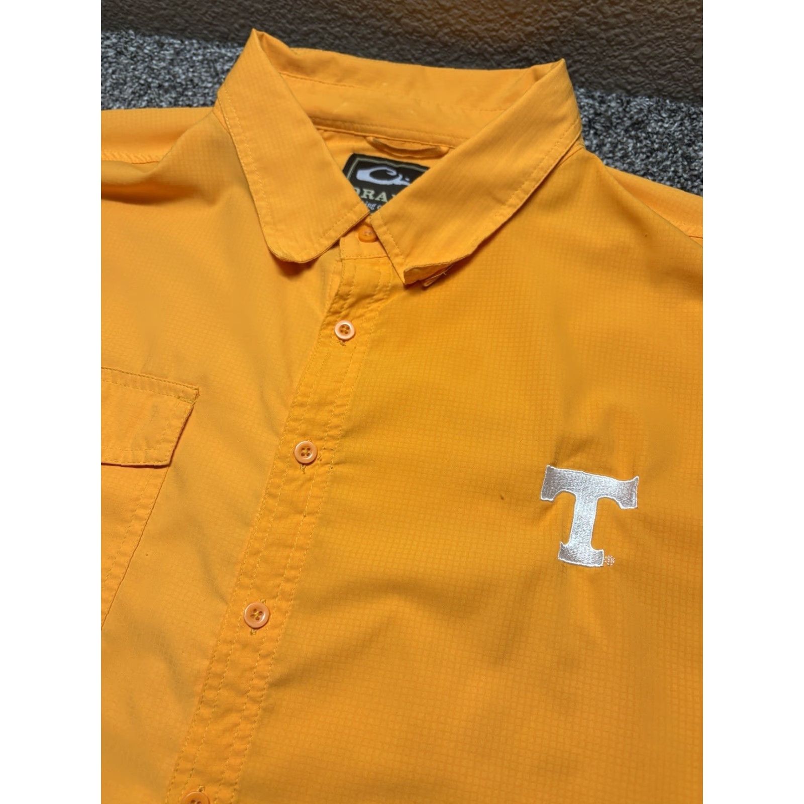 Vintage Drake Tennessee Shirt Mens XL Orange Button-Down Microfiber Shirt Size US XL / EU 56 / 4 - 2 Thumbnail
