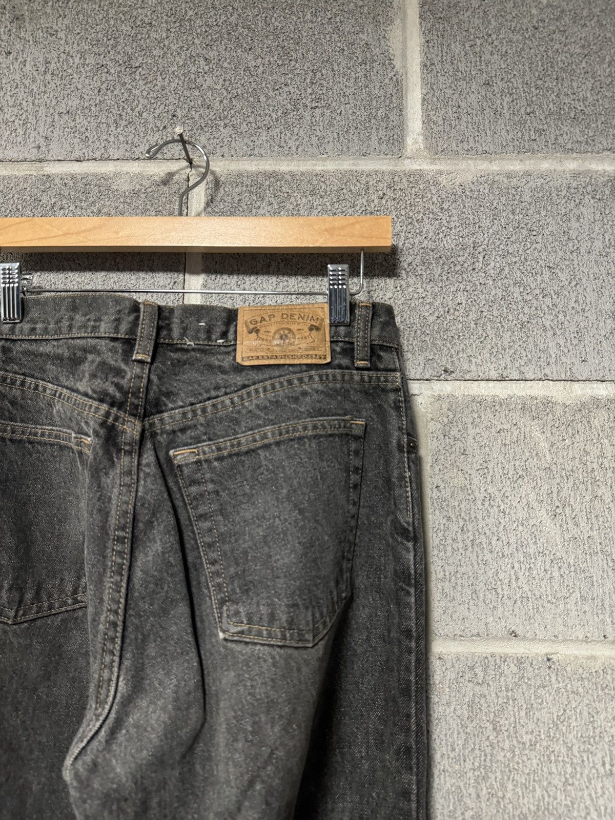 Gap VINTAGE GAP FADED DENIM SKATER JEANS 28 Size US 28 / EU 44 - 6 Thumbnail