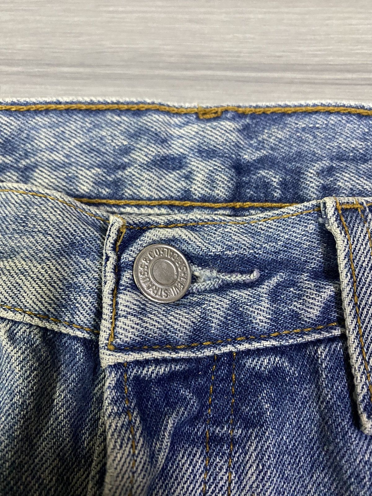 Levi's Vintage 90s Levi’s 501 Jeans X Mickey Mouse Size US 32 / EU 48 - 10 Thumbnail
