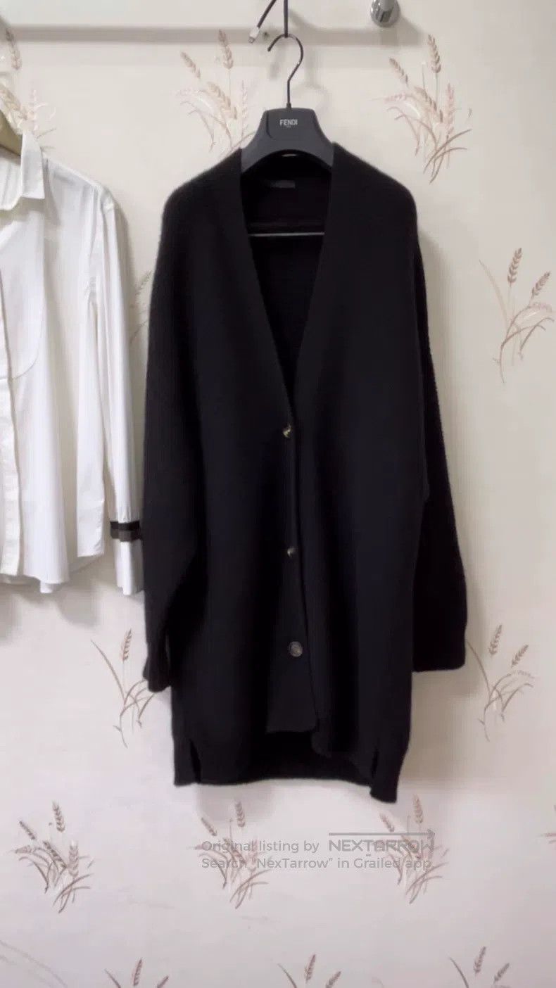 The Row The Row Black cashmere knit cardigan Size L / US 10 / IT 46 - 1 Thumbnail