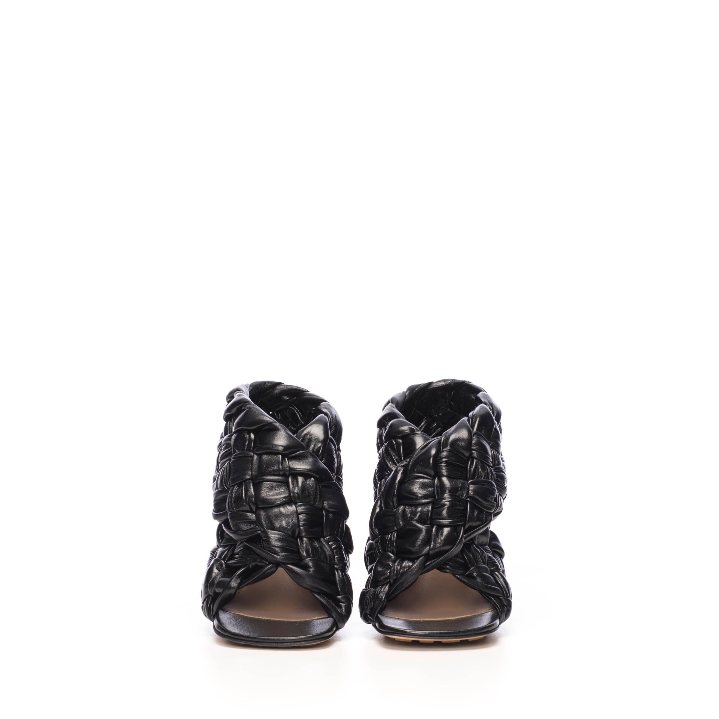 Bottega Veneta BV Board Sandals In Black Intrecciato Nappa Leather Size US 6 / IT 36 - 2 Thumbnail