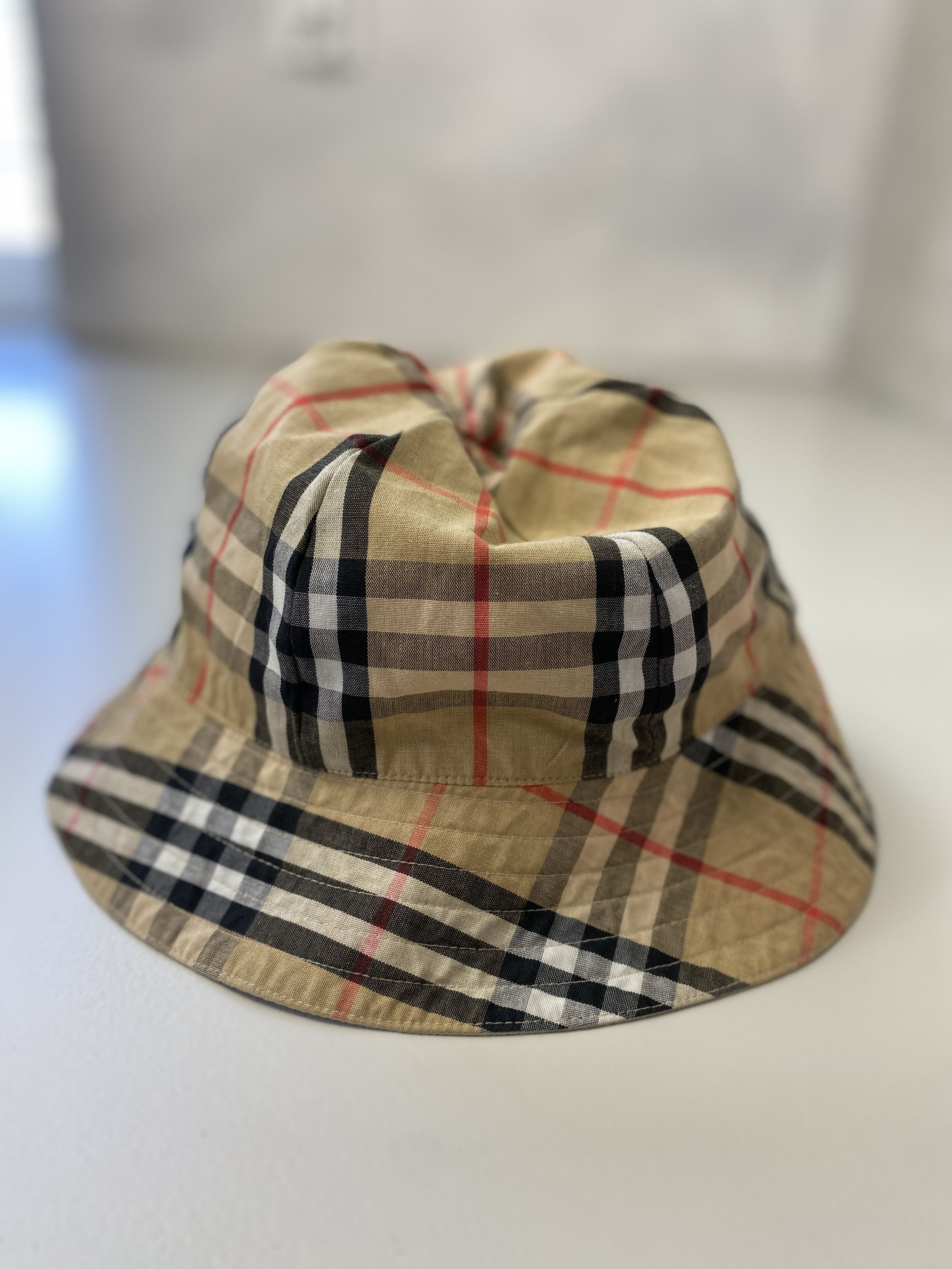 Burberry Burberry vintage reversible bucket hat Size ONE SIZE - 1 Thumbnail