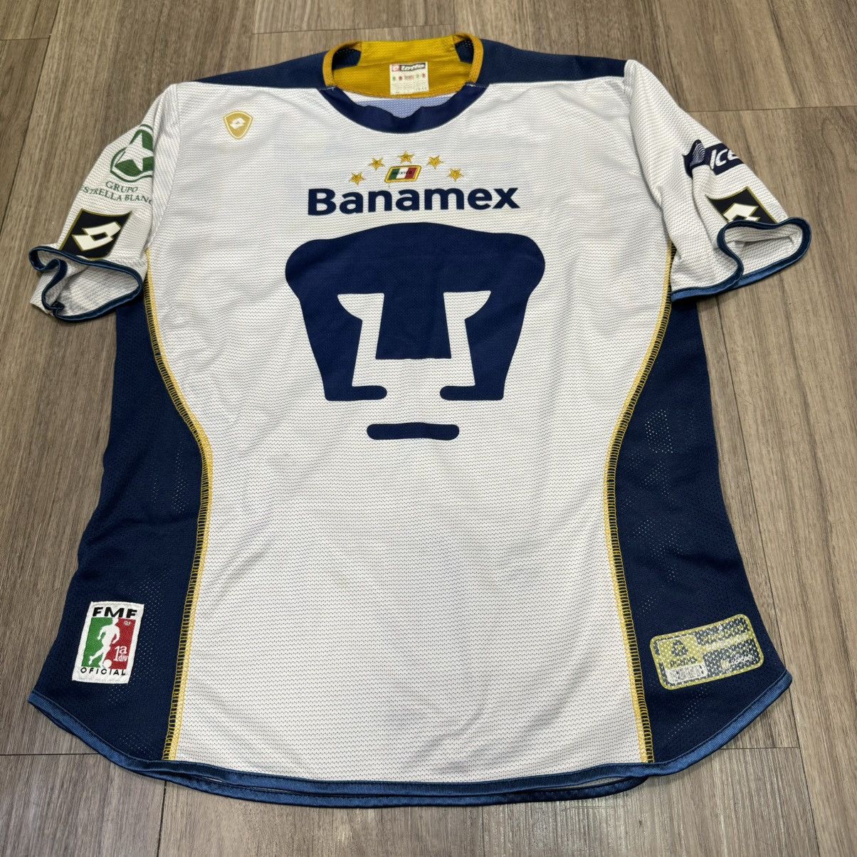 Lotto Sport Club Universidad Nacional 04/05 home shirt (pumas UNAM) Size S / US 4 / IT 40 - 1 Thumbnail