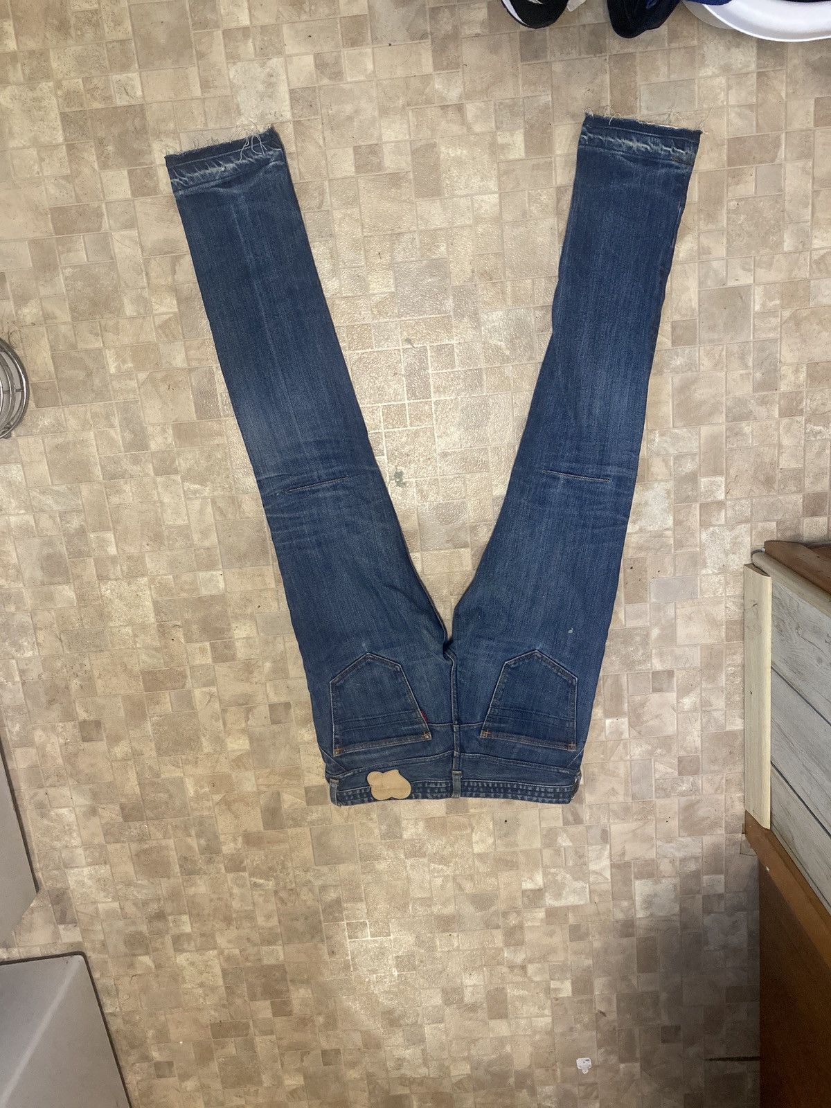 Number (N)ine × Takahiromiyashita The Soloist. SS08 “Birds” Raw Hem Distressed Pain Jeans Size US 30 / EU 46 - 4 Thumbnail