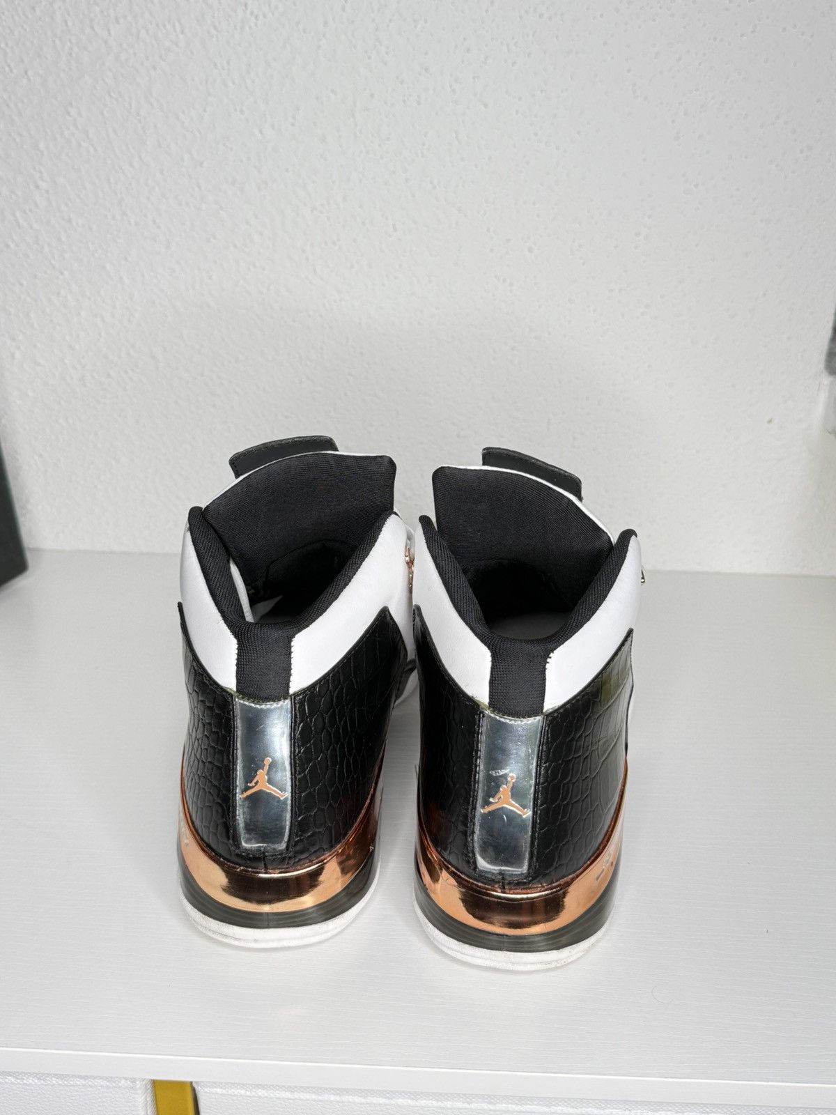 Nike Jordan 17 Retro Cooper 2016 Size US 9.5 / EU 42-43 - 3 Thumbnail