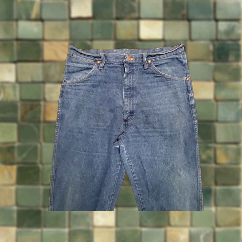 Wrangler Vintage Wrangler Jeans Mens 36x36 Faded Whiskered Denim Cowboy Made in USA Pants Size US 36 / EU 52 - 1 Thumbnail