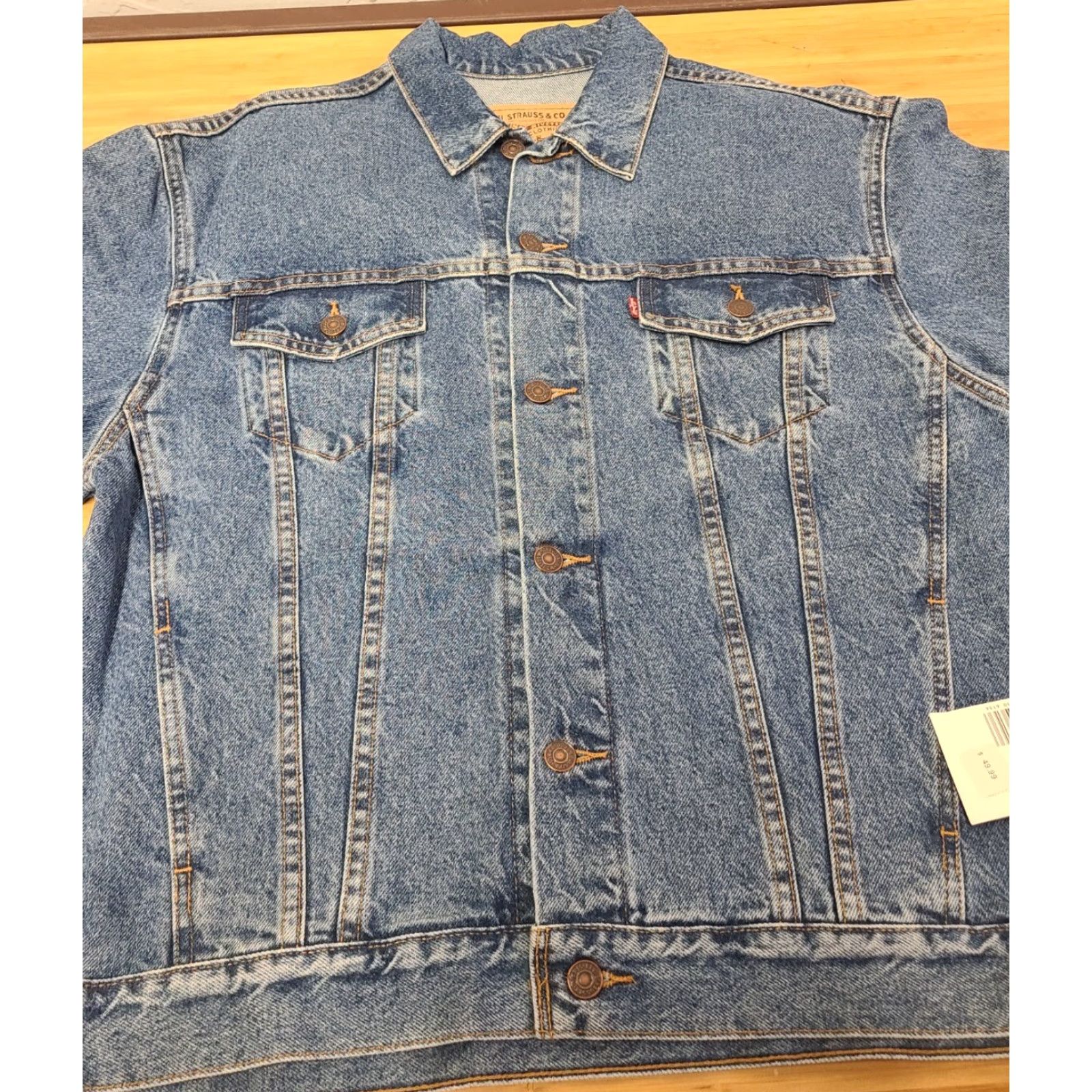Denime VINTAGE Levi Strauss Trucker Denim Jean Full Button Jacket XL Womens Blue Regular 2000s Size 40" / US 18 - 4 Thumbnail