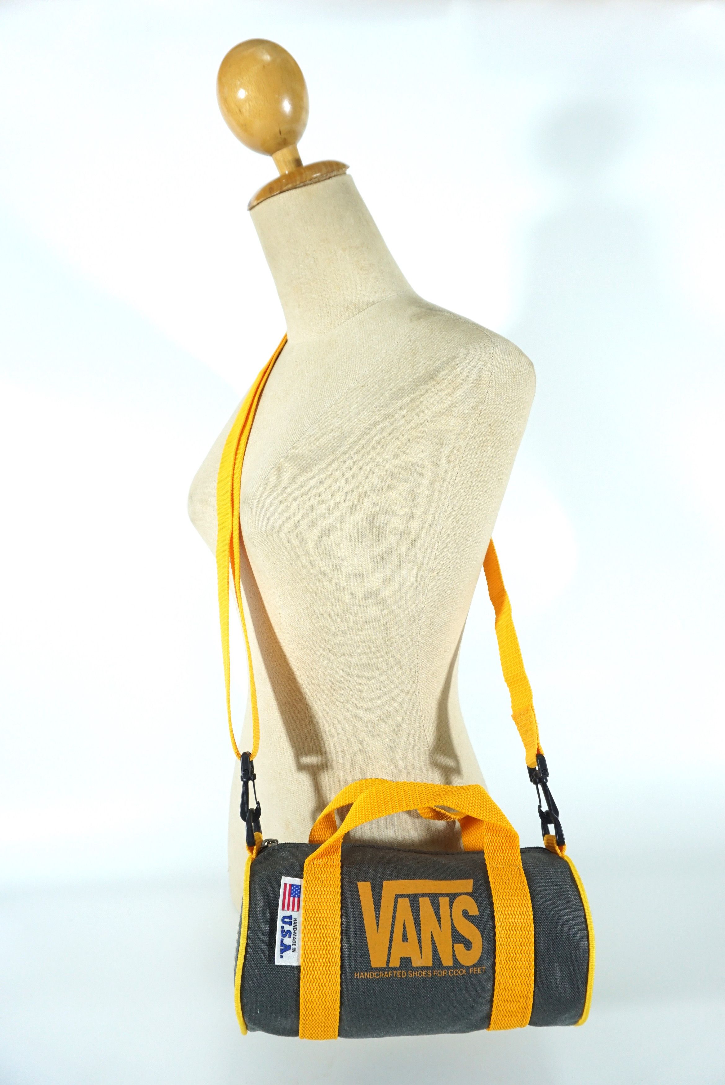 【90S】VANS shoulder bag Made in USA Y2K 90S】VANS shoulder bag Made in USA Y2K 90S】VANS shoulder bag Made